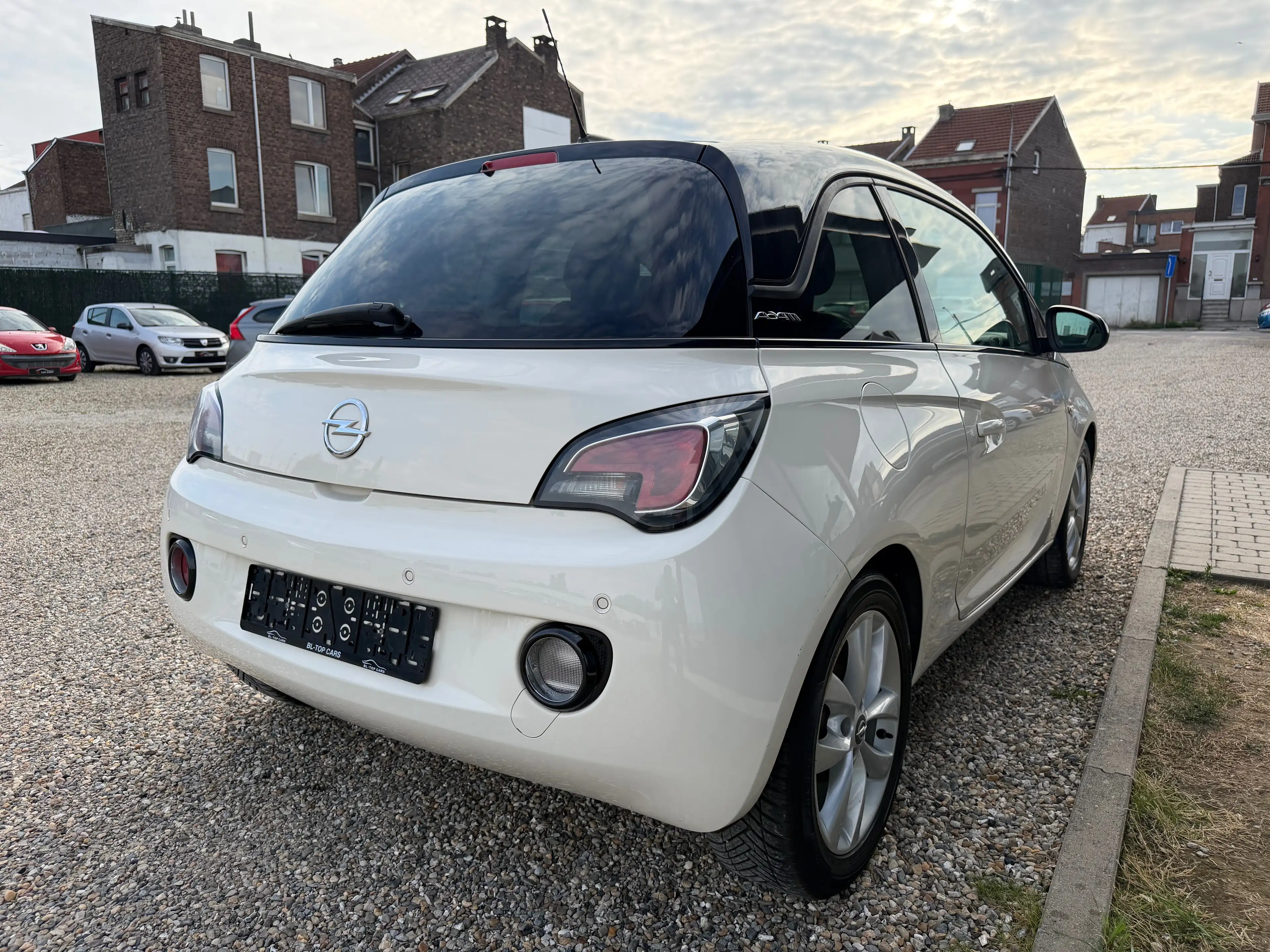 Opel Adam Adam 1.2i Unlimited — photo 4