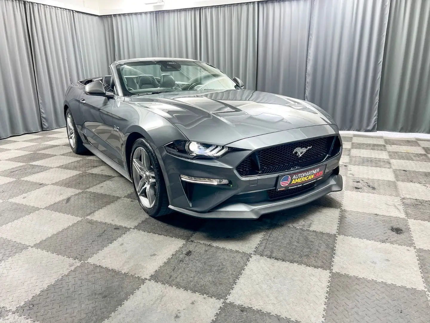 Ford Mustang GT Cabrio V8 5.0l,PREMIUM 3,dgt. Cockpit Grau - 1