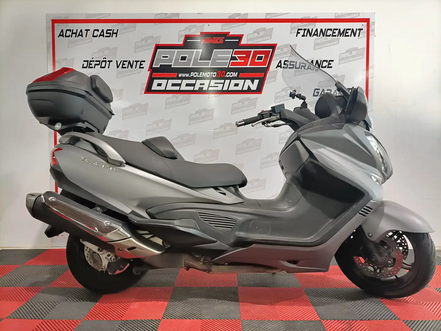 Suzuki Burgman 650 Gri - 1