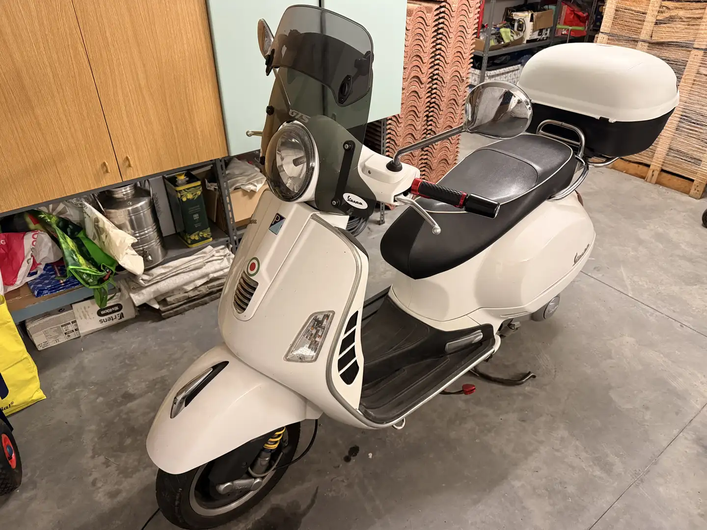Piaggio GTS 300 - 1