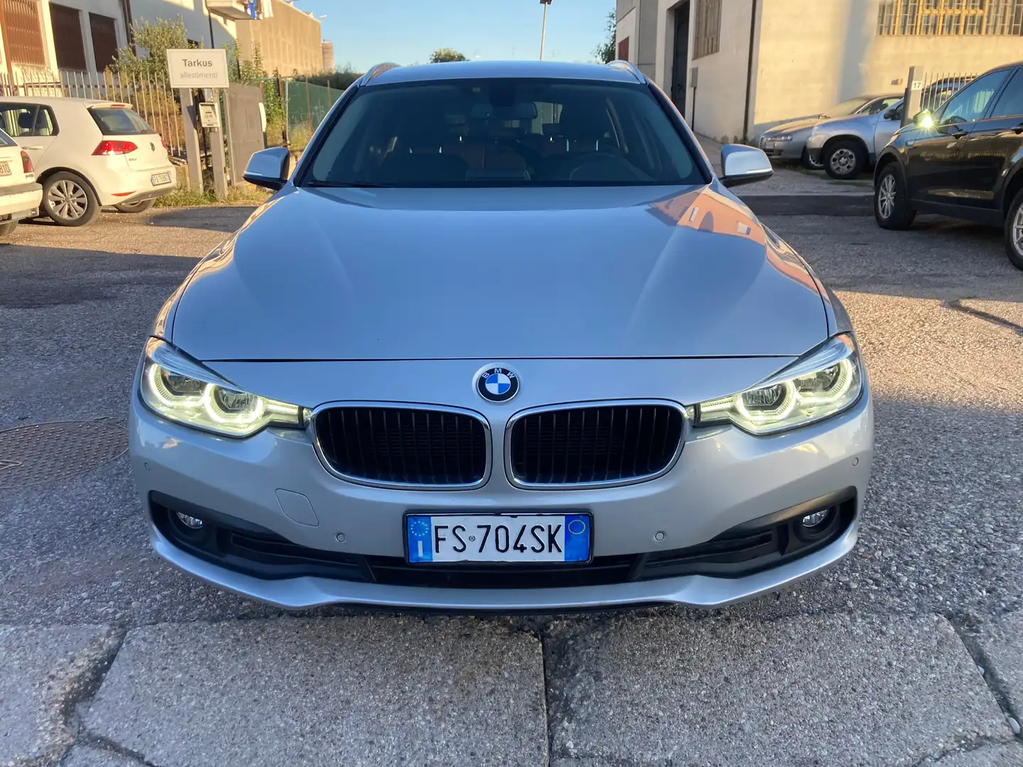 BMW 316 d Touring Msport 2018 Gris - 2