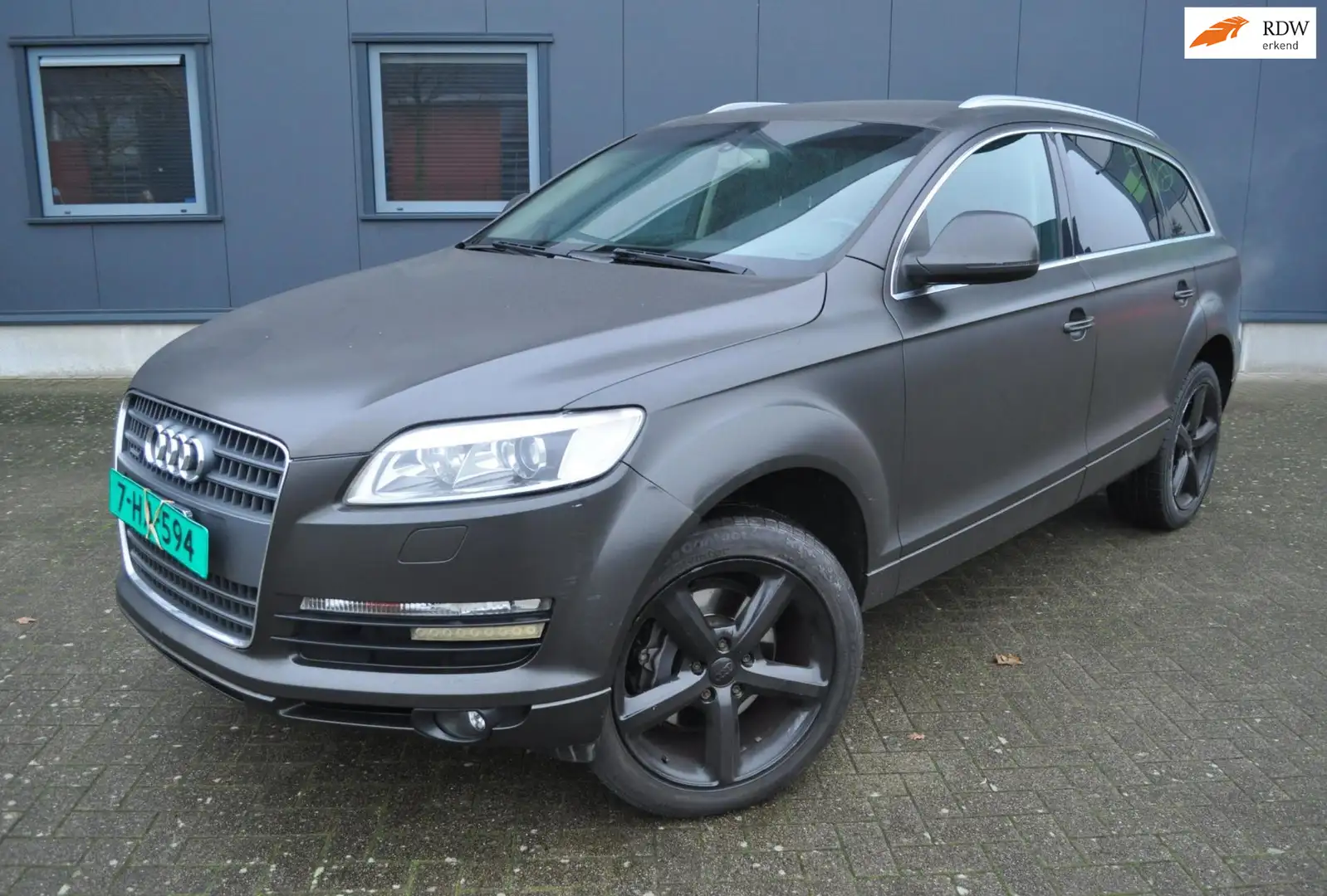 Audi Q7 4.2 FSI quattro Pro Line+, netto € 11750, gewrappe Grijs - 1