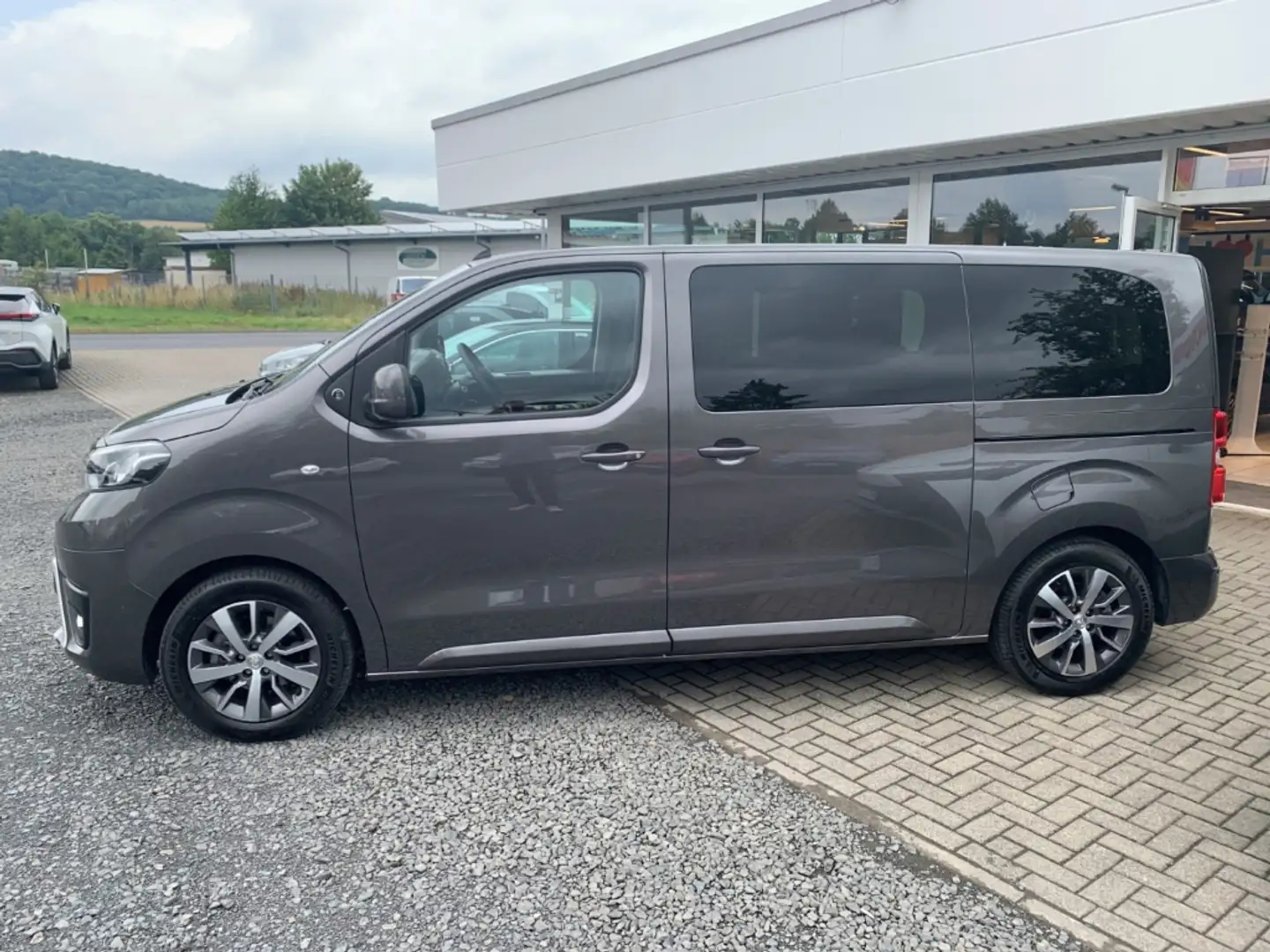 Toyota Proace Verso L1 Team D 2.0 AppleCarPlay+NAVI+SITZHZG Gris - 2