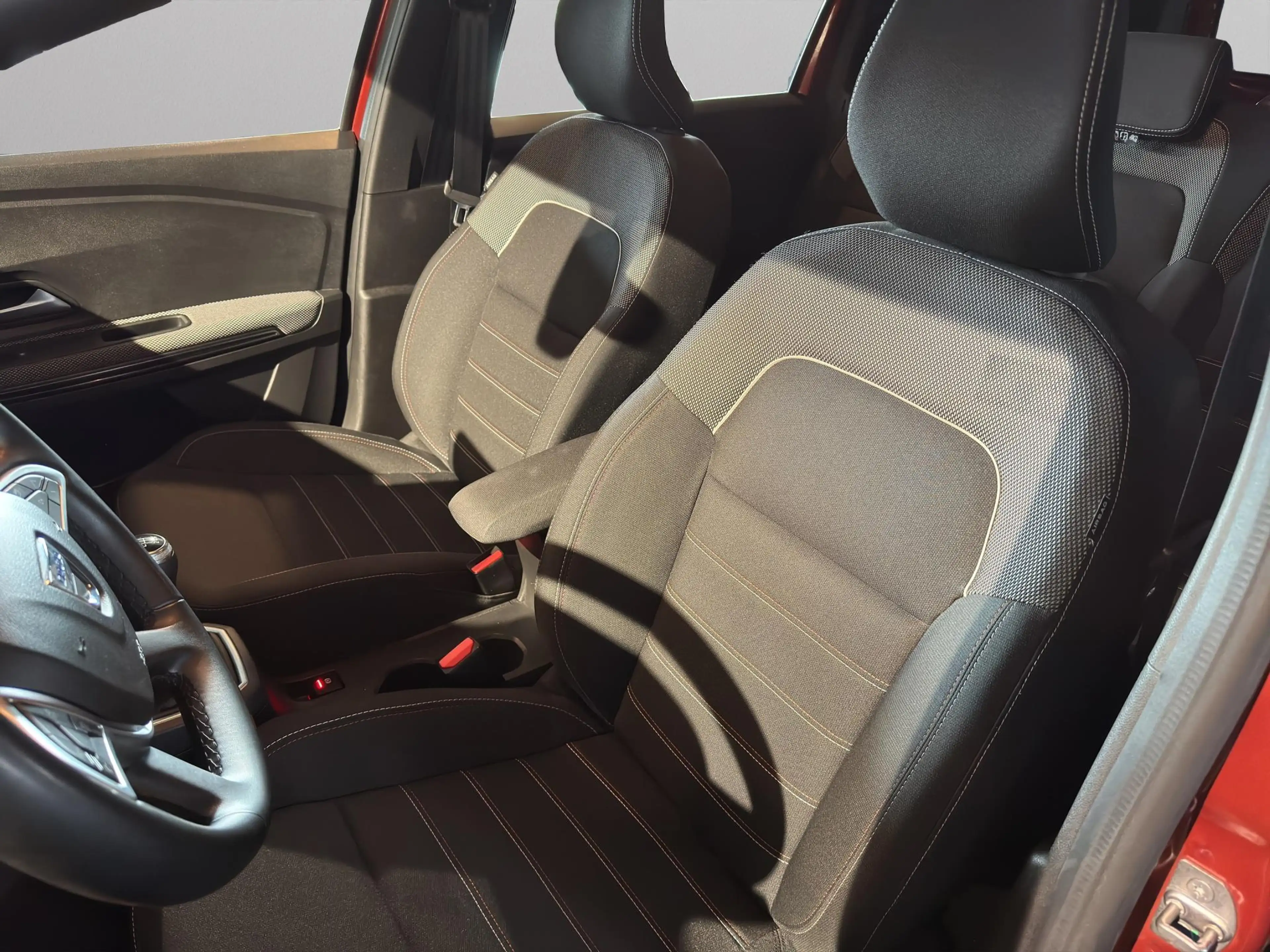 Dacia Jogger Extreme 5pl — photo 8