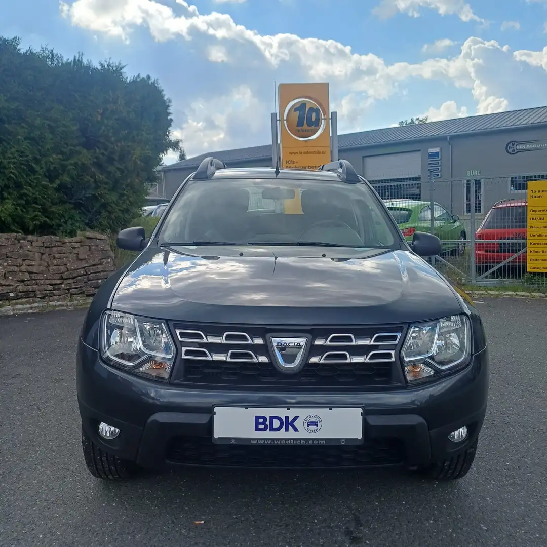 Dacia Duster 53693km,1.Hand,unfallfrei,8 fach bereift Grau - 2
