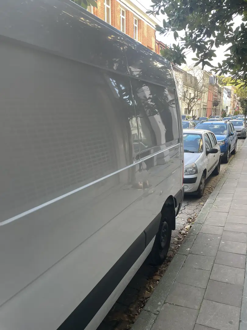 Renault Master 2.3 dCi 35 L2H2 Blue Confort Bílá - 2