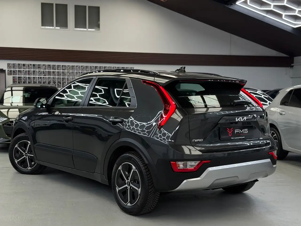 Kia Niro 1.6 GDi PHEV DynamicPlusLine CarPlay Camera 2