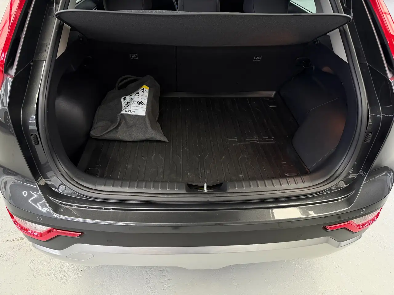 Kia Niro 1.6 GDi PHEV DynamicPlusLine CarPlay Camera 28