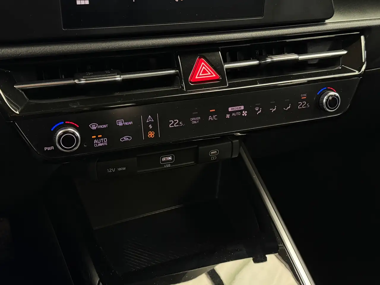 Kia Niro 1.6 GDi PHEV DynamicPlusLine CarPlay Camera 16