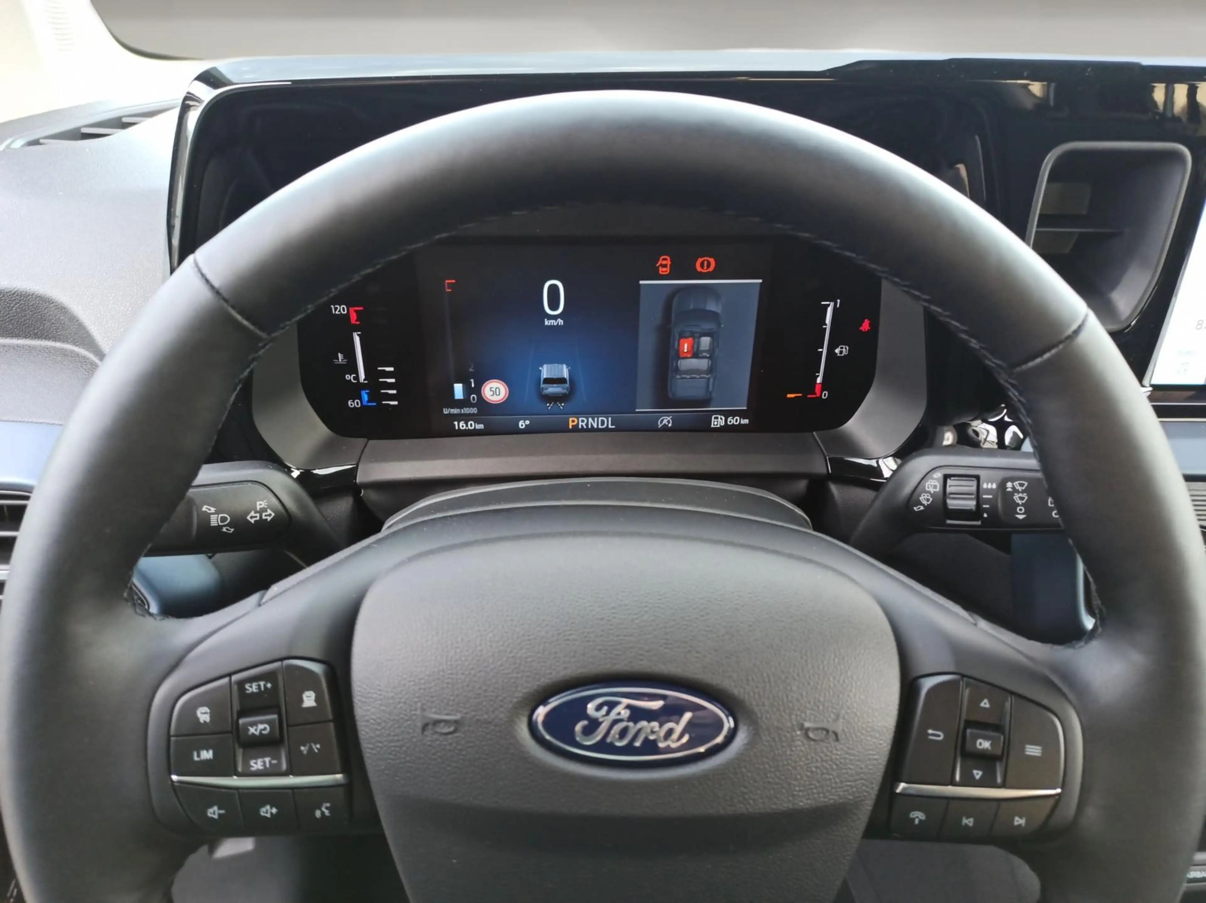 Ford Tourneo Courier Active 1.0L/Fahrassistenz-System — photo 8