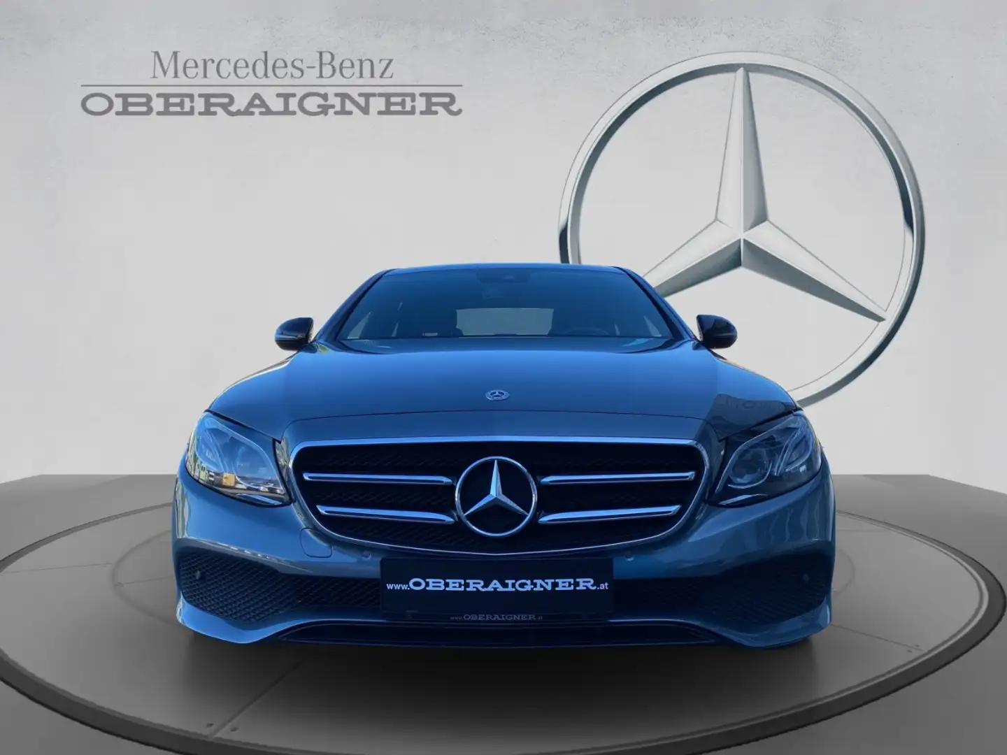 Mercedes-Benz E 220 d 4MATIC Limousine SHD Night Mbeam RKam Gris - 2