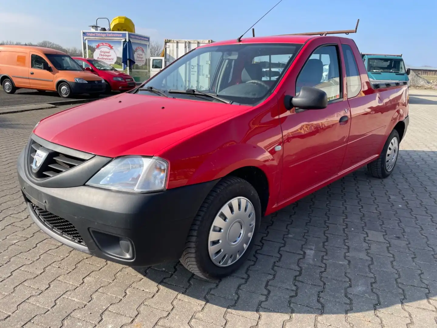 Dacia Logan 1,6 Benzin erste Hand, AHK Piros - 1