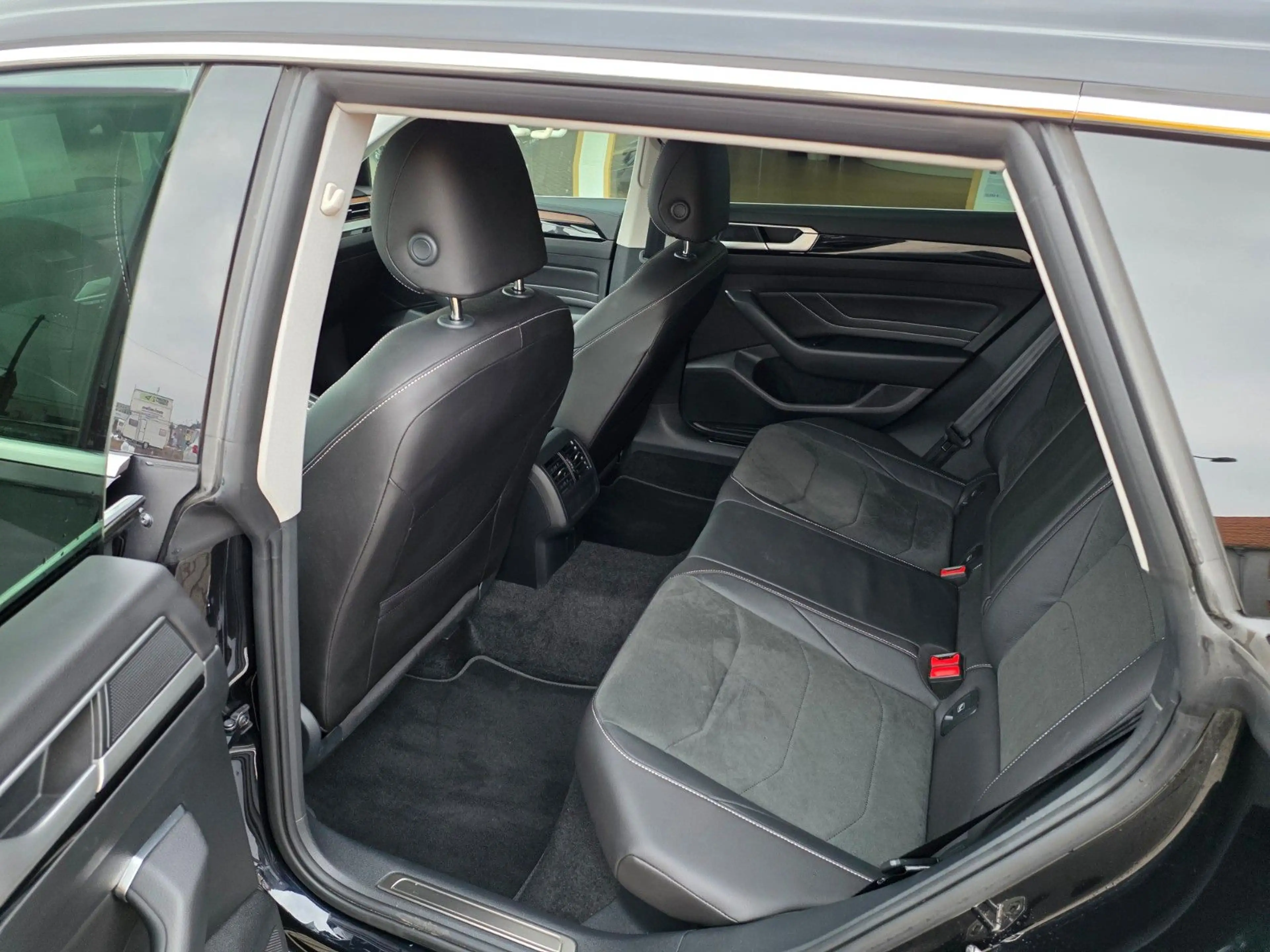 Volkswagen Arteon SB 2,0TDI Elegance, LED DSG AHK NAVI SHZ — photo 11