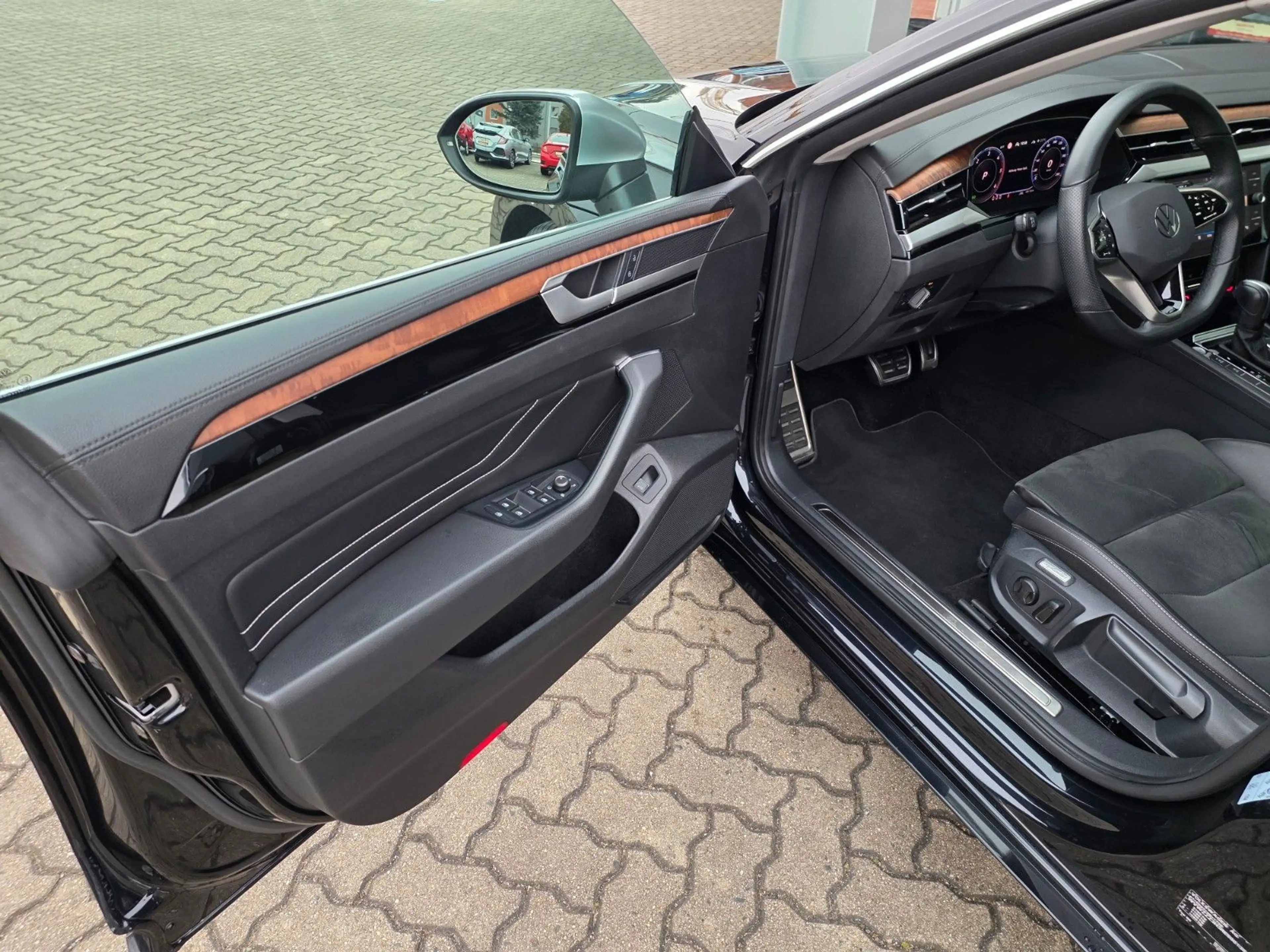 Volkswagen Arteon SB 2,0TDI Elegance, LED DSG AHK NAVI SHZ — photo 12