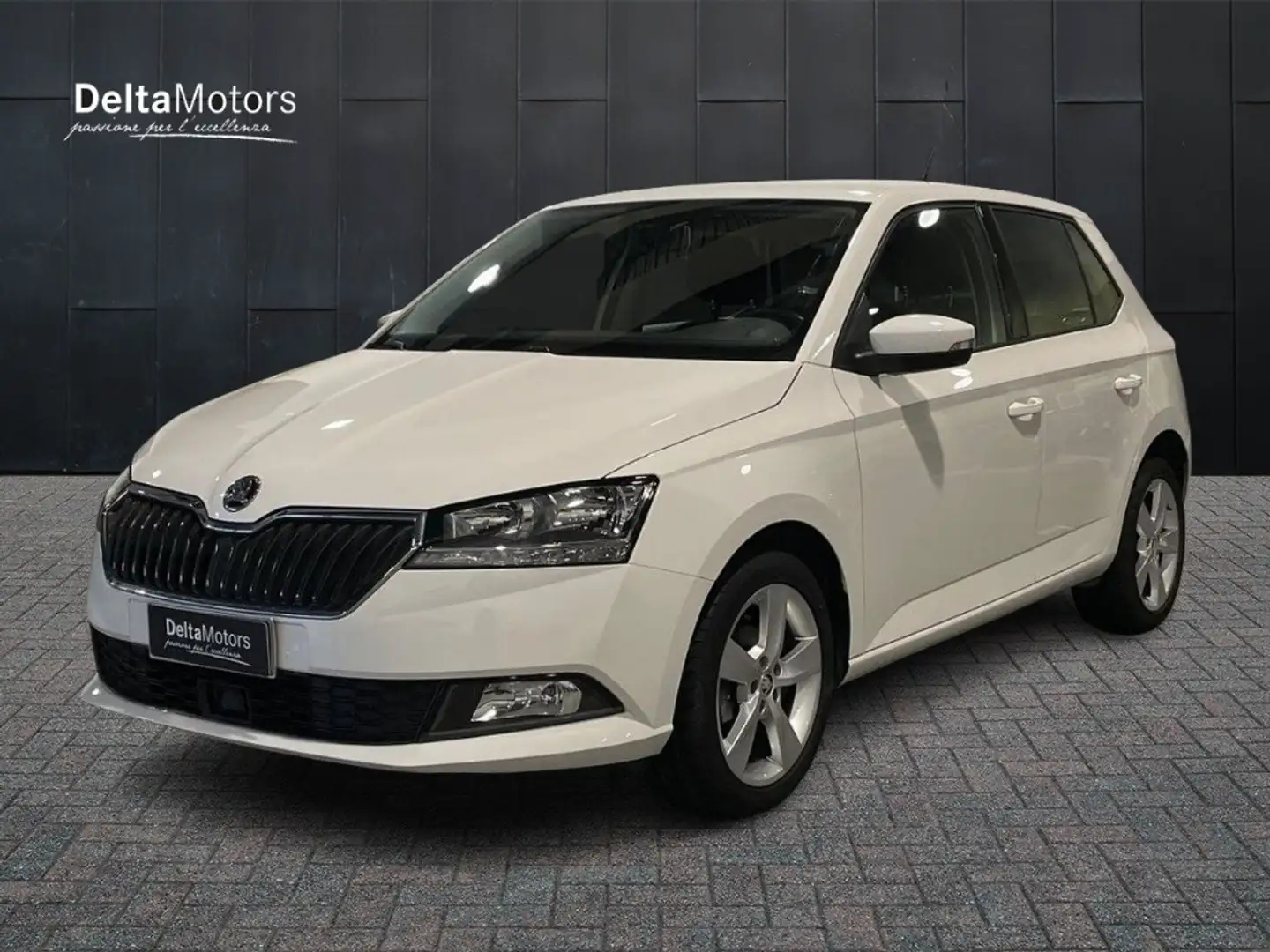 Skoda Fabia 5 Porte 1.0 MPI Design Edition Bianco - 1