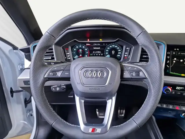 Audi A1 view 13