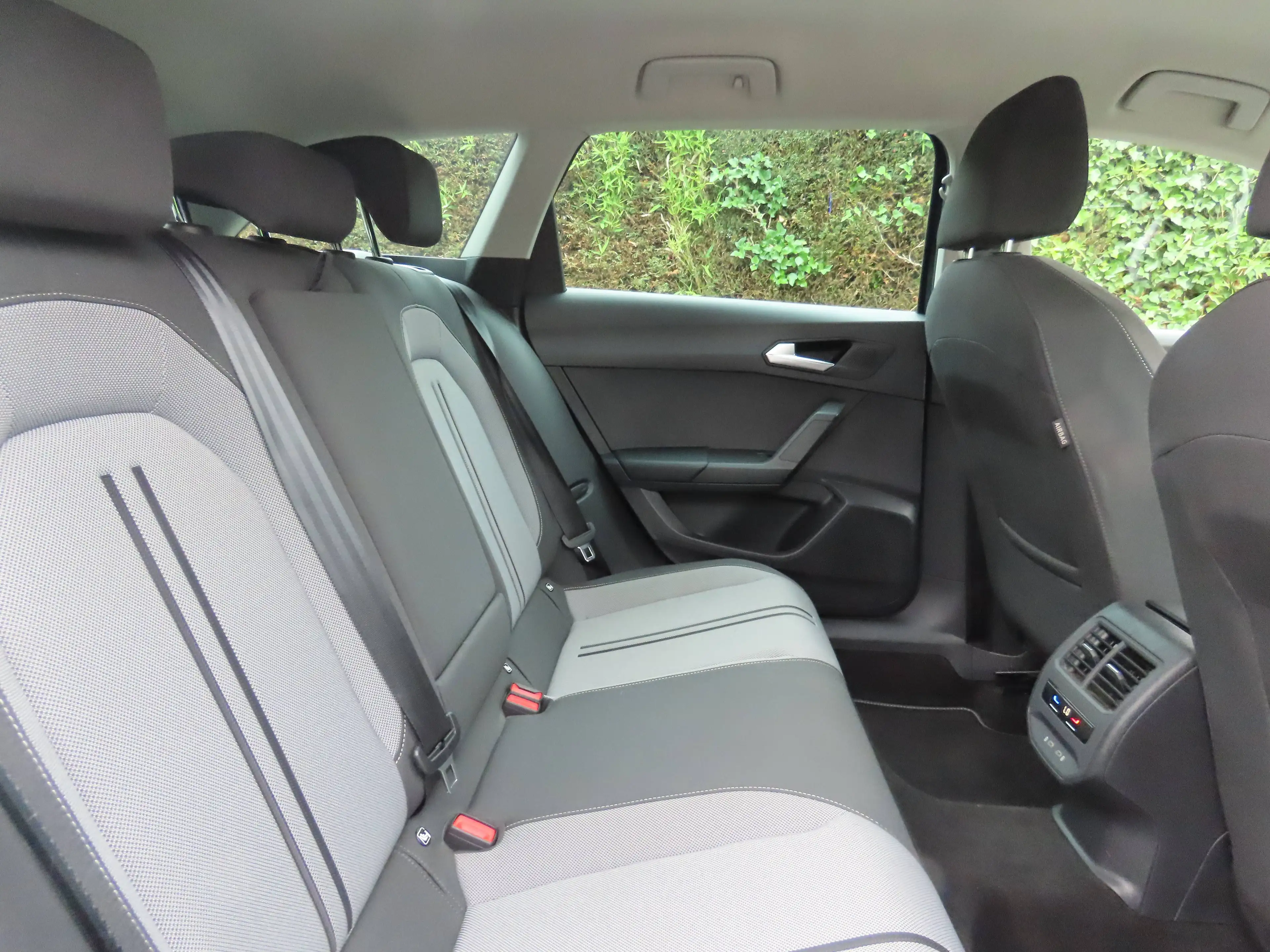 SEAT Leon Leon ST 1.5 TSI ACT Move! Ultimate OPF DSG — photo 9