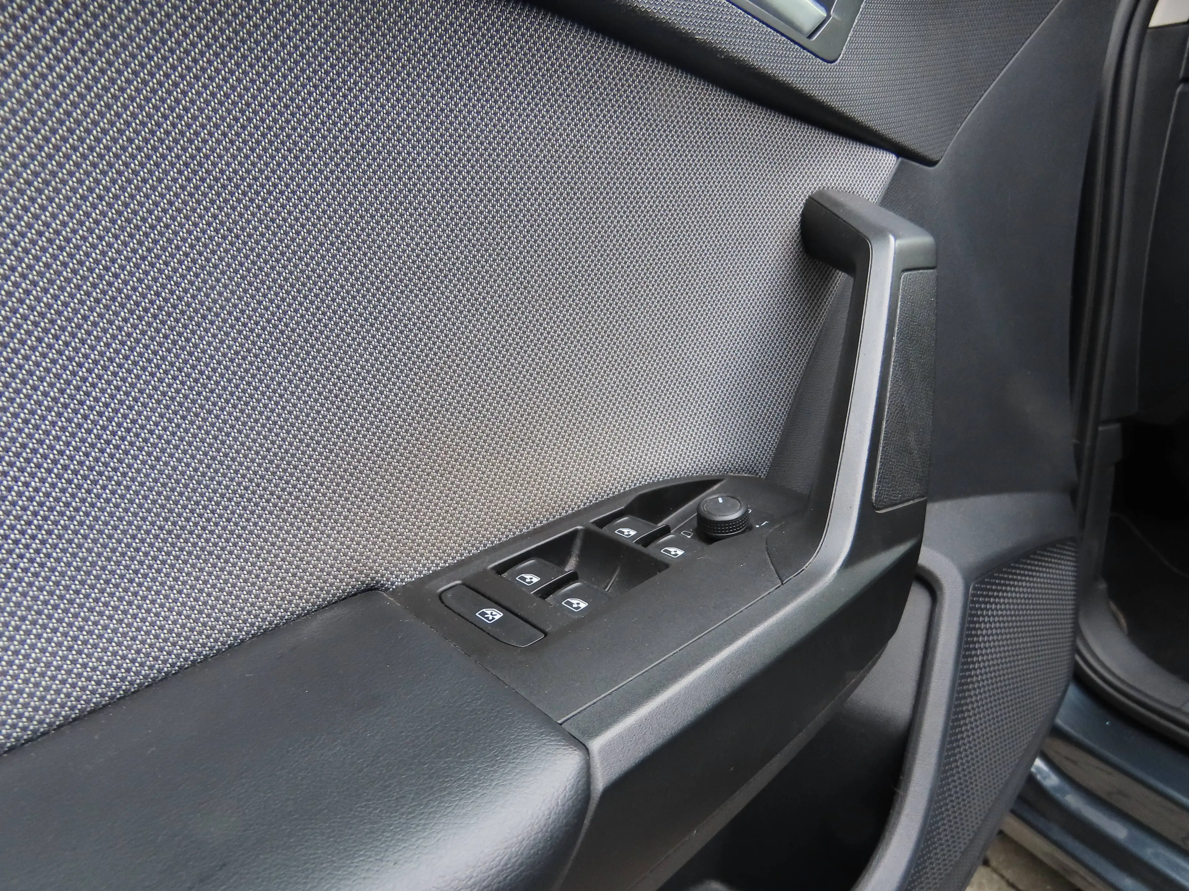 SEAT Leon Leon ST 1.5 TSI ACT Move! Ultimate OPF DSG — photo 15