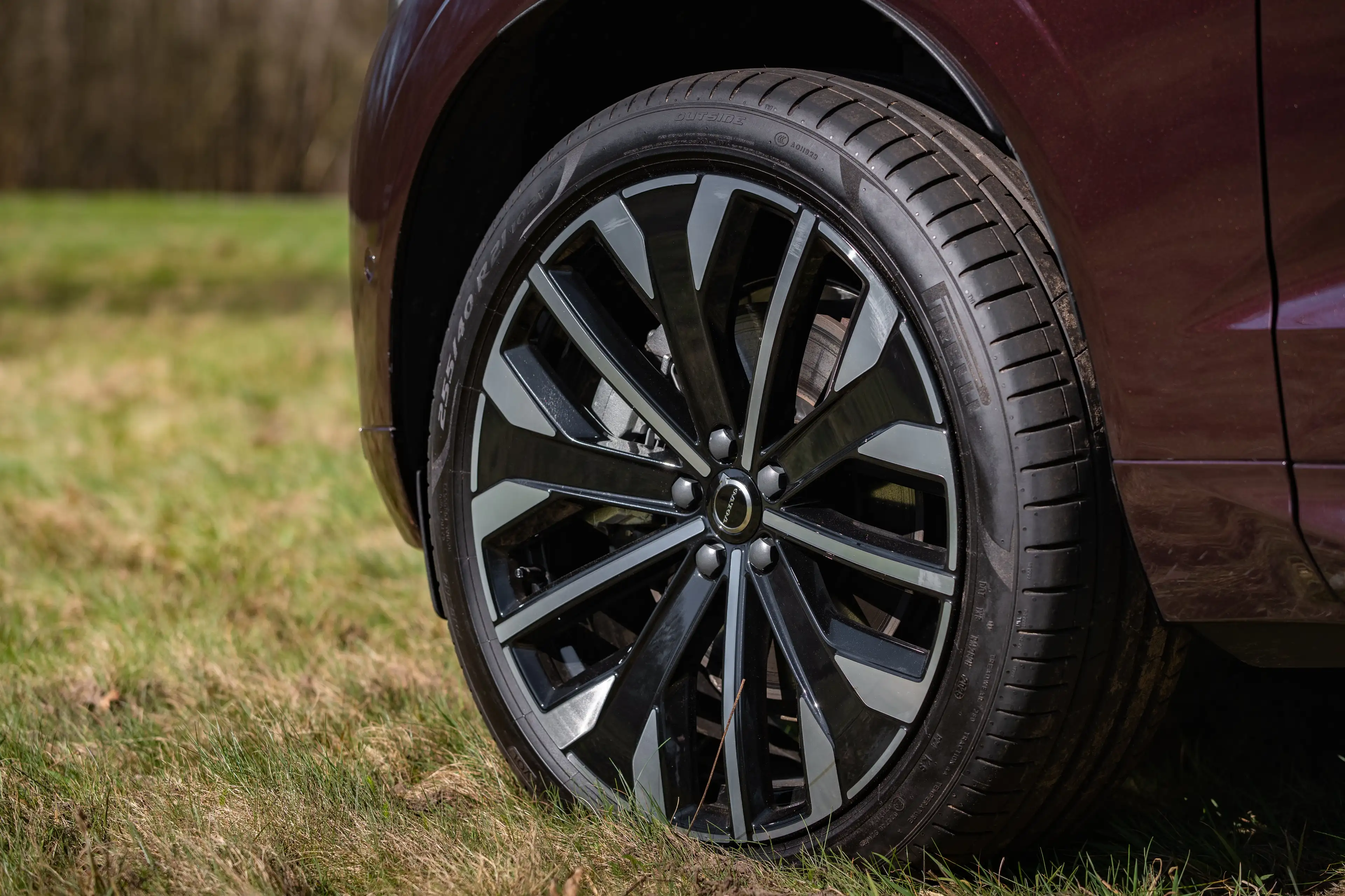 Volvo XC60 T8 Ultra | Rood Leder! | B&W | Luchtvering | Pano — photo 11