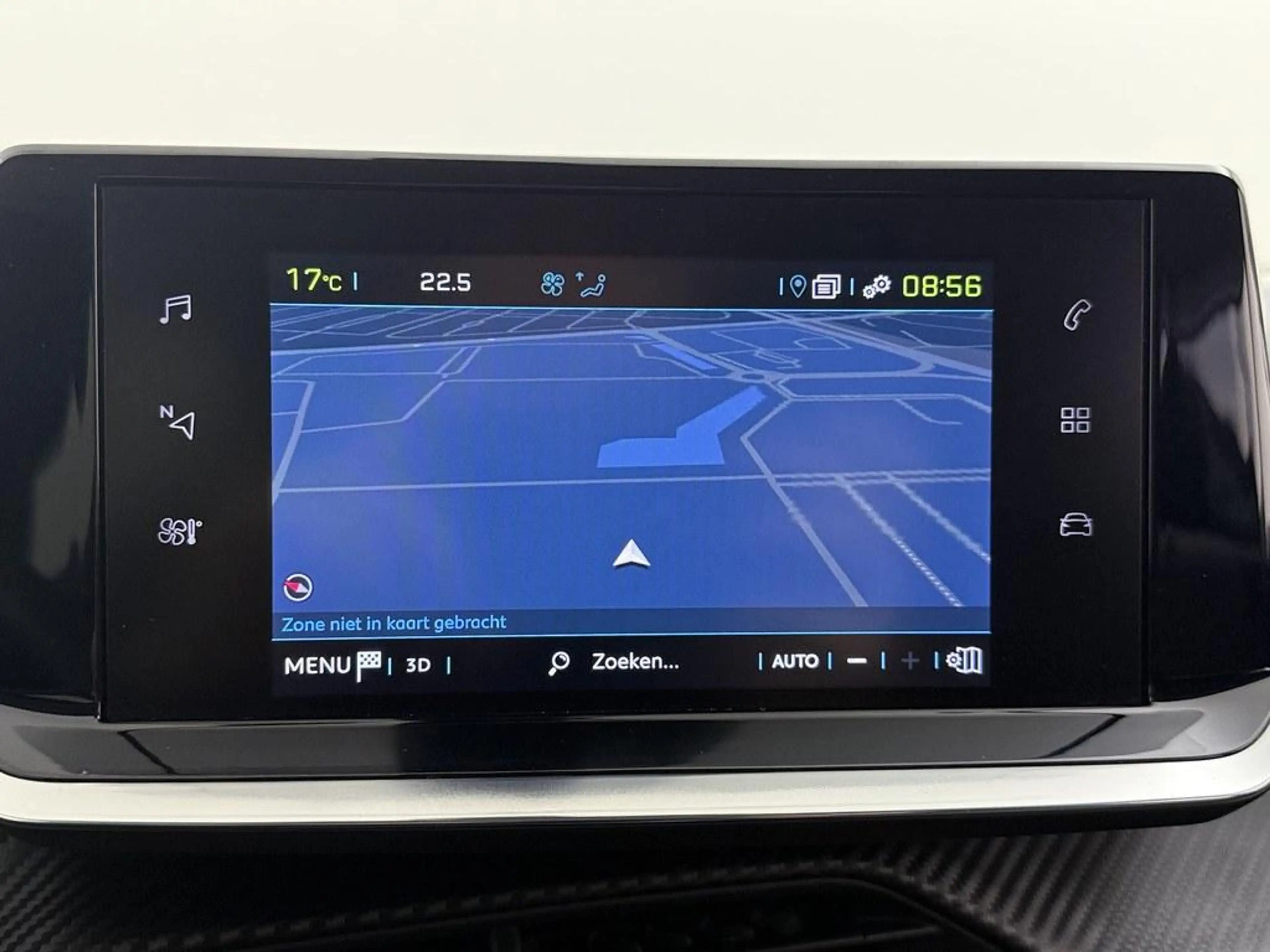 Peugeot e-2008 EV Allure 50 kWh 92% Winterpakket/Nav/Camera — photo 14