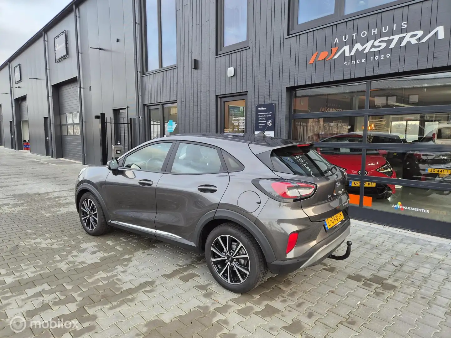 Ford Puma 1.0 EcoBoost Hybrid Titanium|Navi|Trekhaak|Stoelve Grijs - 2