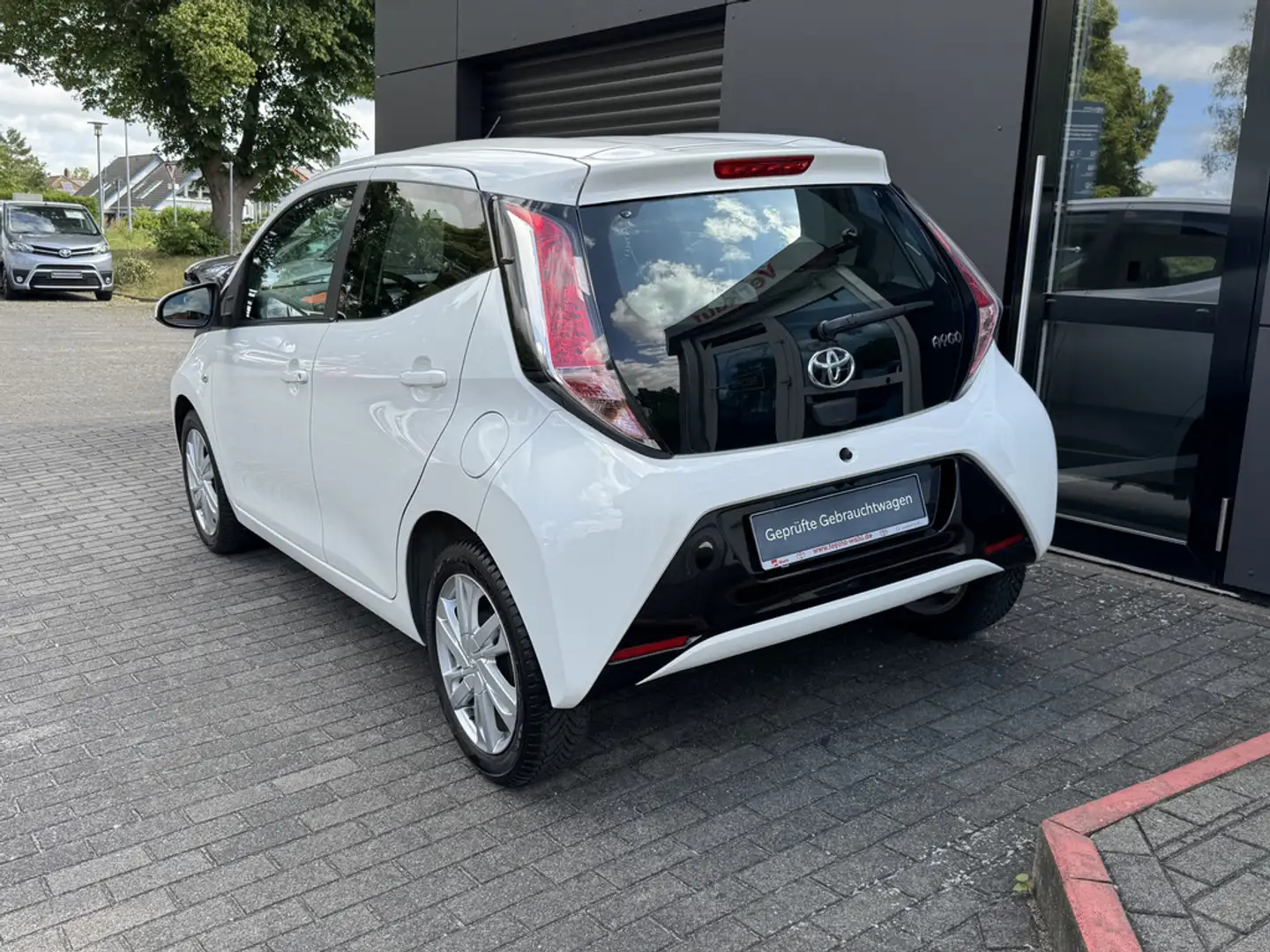 Toyota Aygo X Weiß - 2