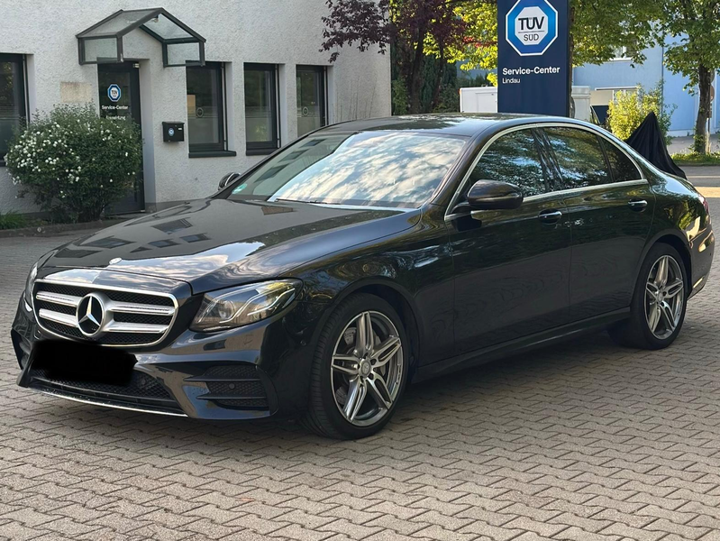 Mercedes-Benz E 400 E 400 4Matic AMG Line