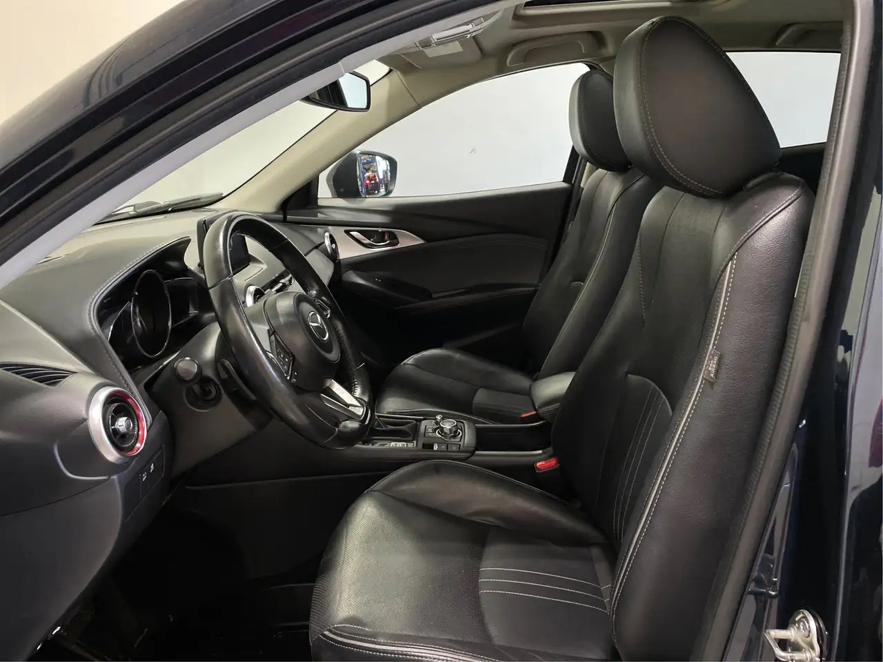 Mazda CX-3 снимка Mazda CX-3