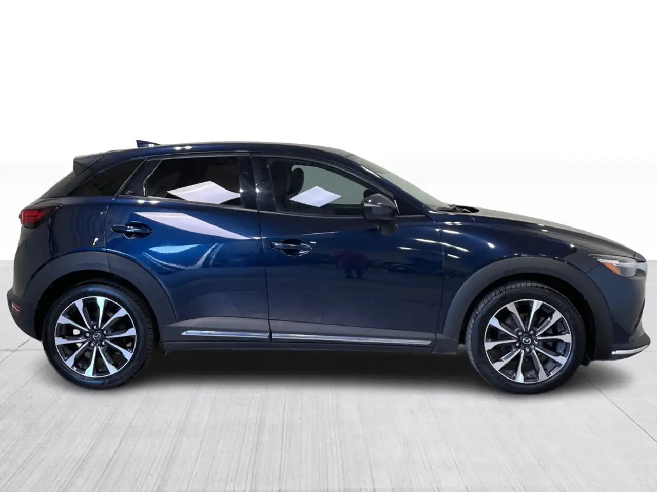 Mazda CX-3 снимка Mazda CX-3