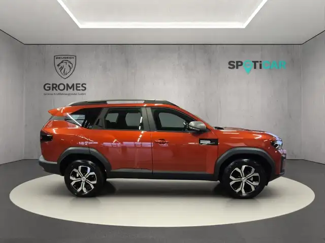 Dacia Bigster view 2
