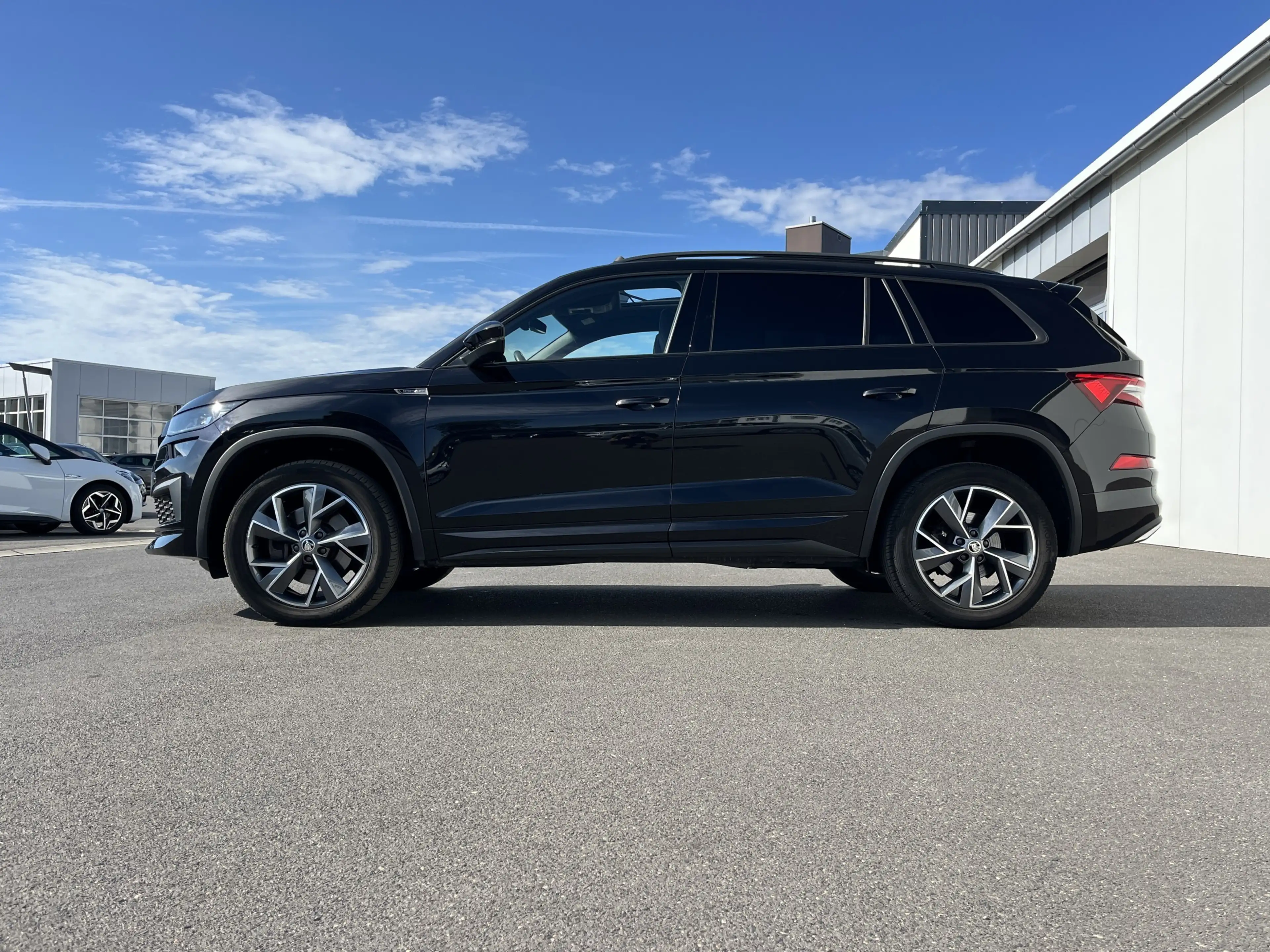 Skoda Kodiaq 2.0 TDI DSG 4x4 Sportline 232€ m.20% Anz. AHK PA — photo 2