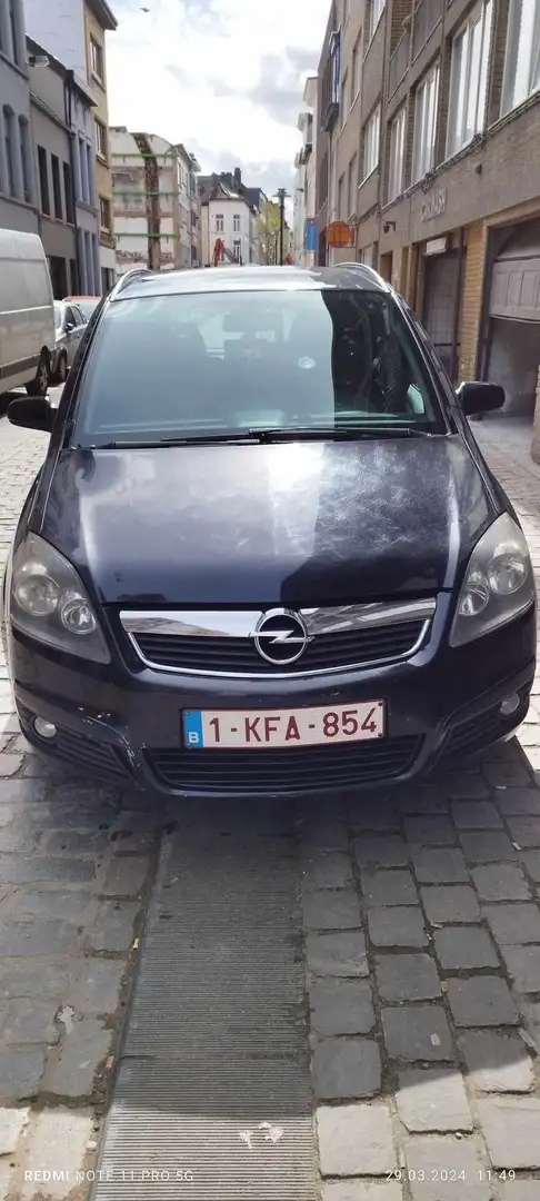 Opel Zafira Zafira 1.9 CDTI Automatik Edition Zwart - 1