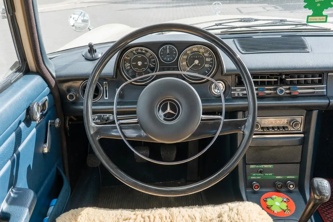 Mercedes-Benz 200 W115 200 /8 *Originallack*unrestauriert*Note 2*, foto 9
