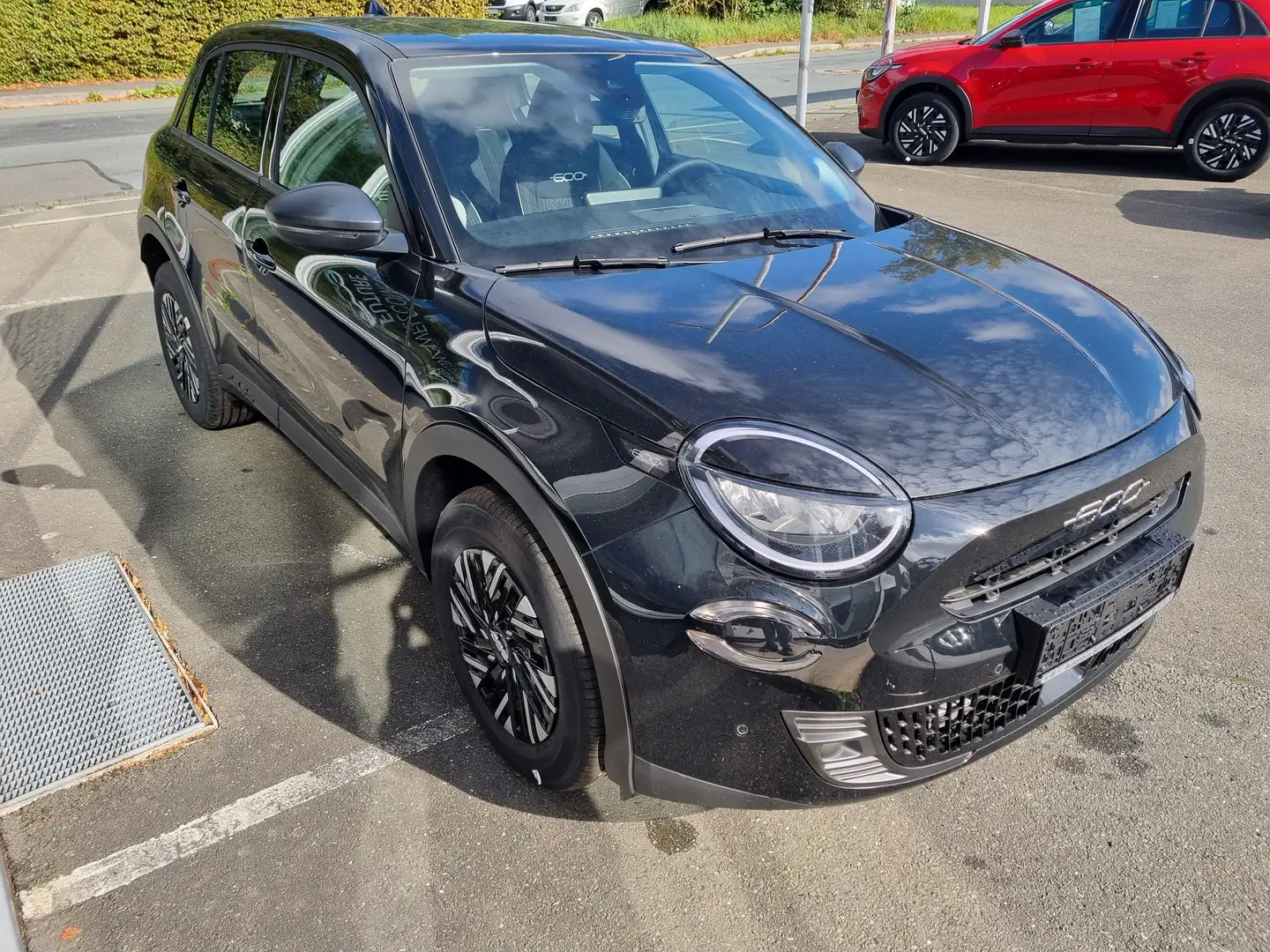 Fiat 600 Hybrid MY25 Special Edition 1.2 Schwarz - 2