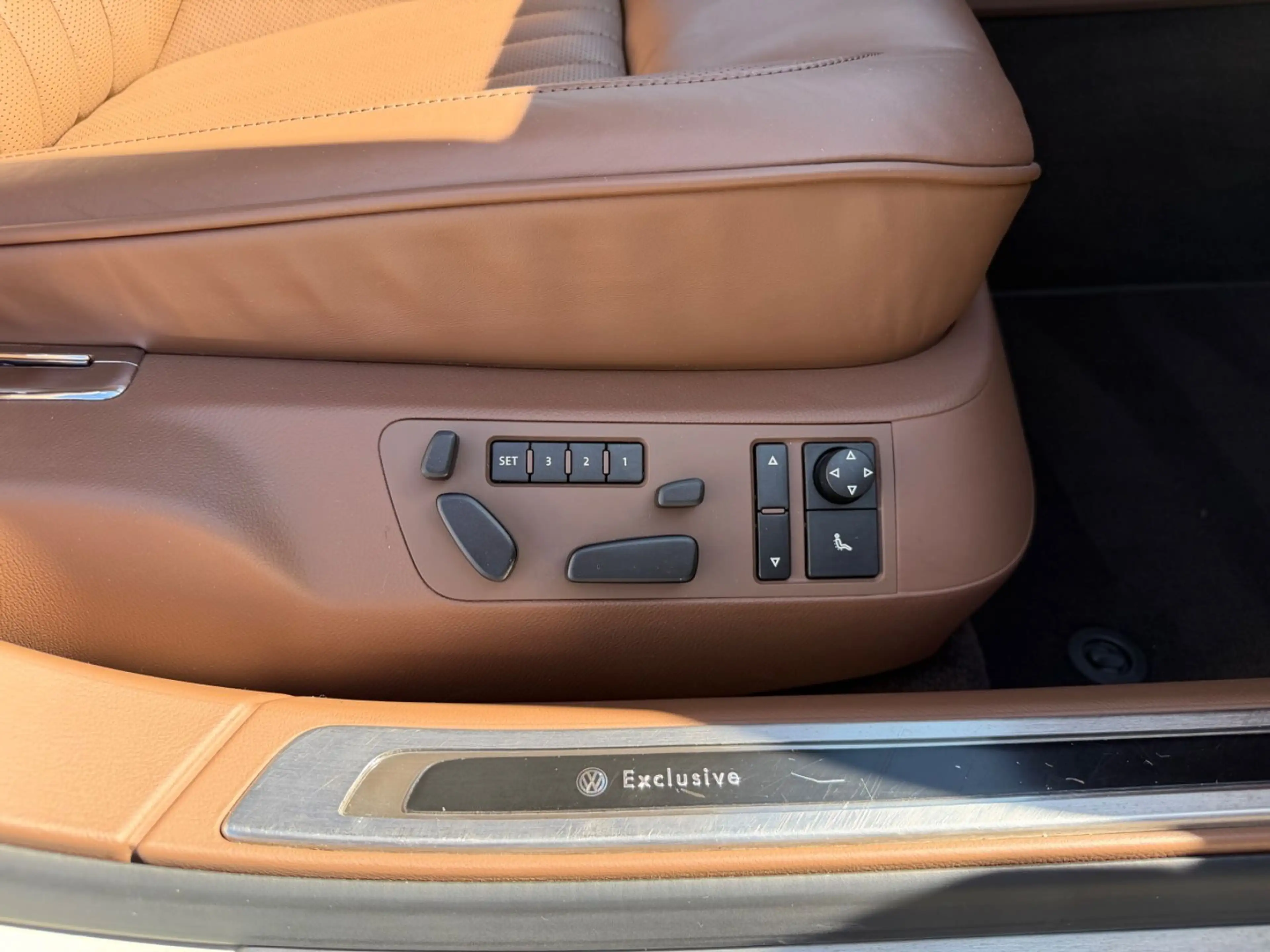 Volkswagen Phaeton 3.6 FSI 4Motion Exclusive*SOLAR*ACC*TOP* — photo 15