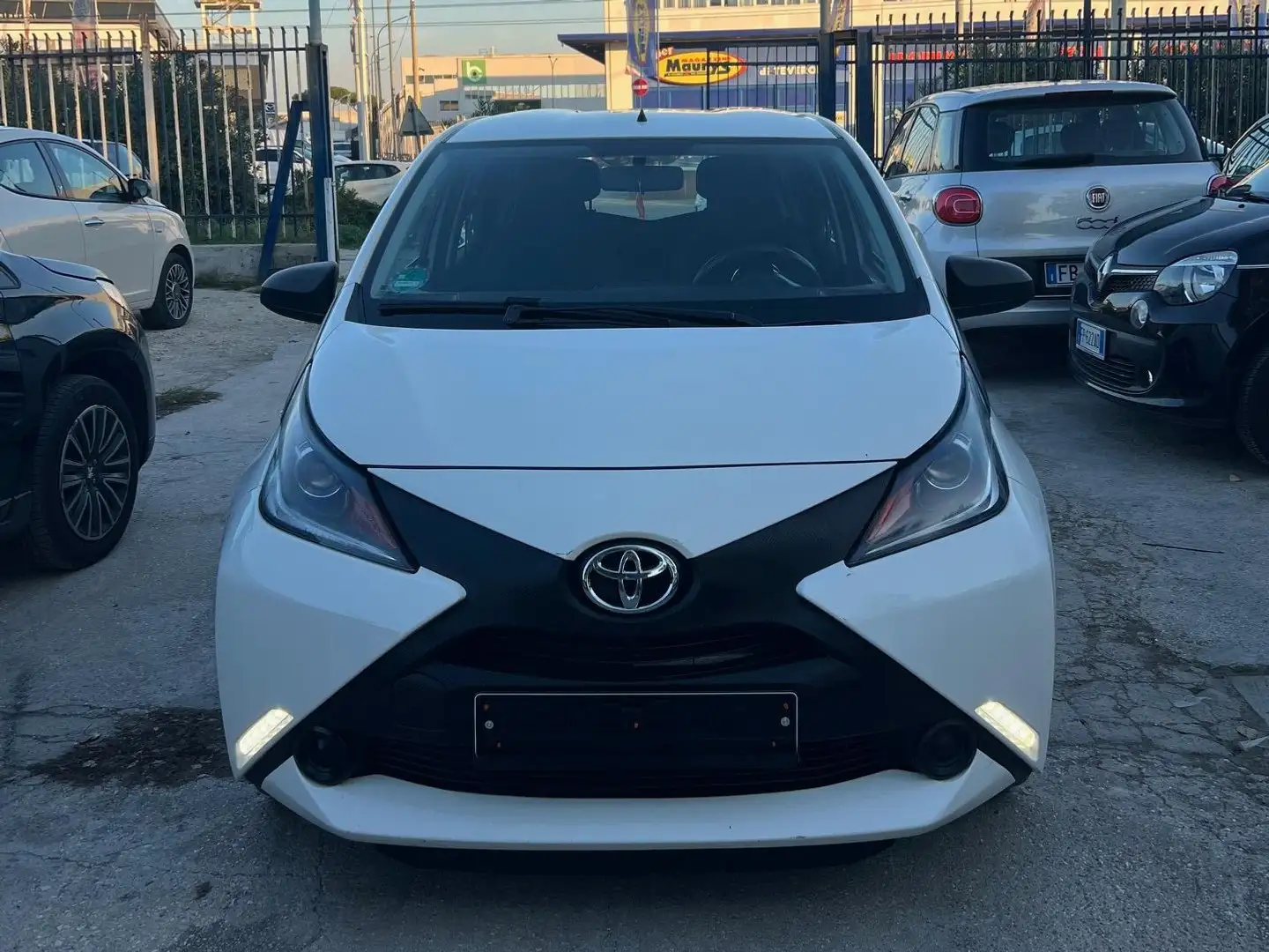 Toyota Aygo Aygo 5p 1.0 x-clusiv my15 Bianco - 2