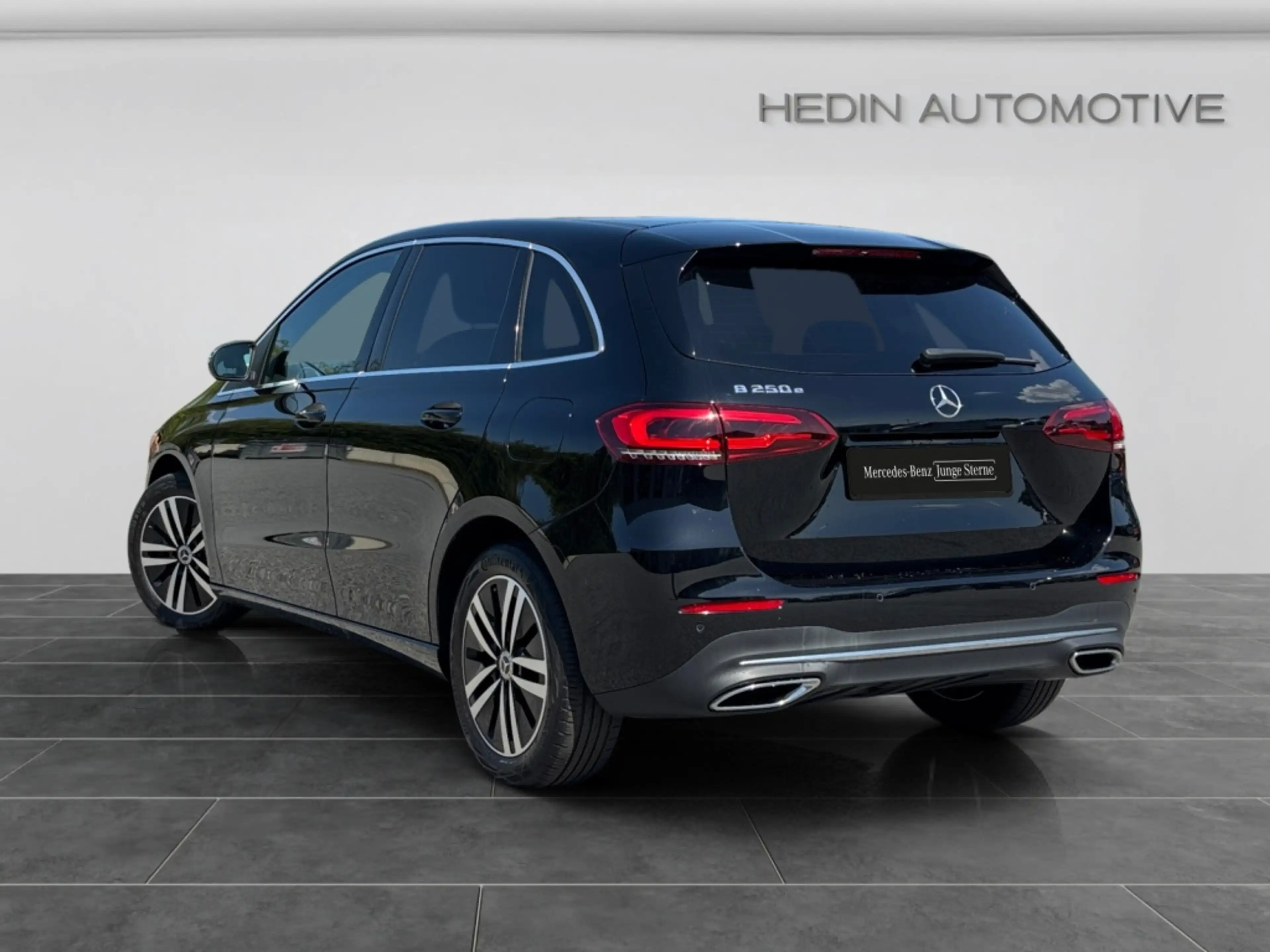 Mercedes-Benz B 250 e PROGRESSIVE|AMBIENTE|MBUX|SHZ|TEMP|KAM — photo 4