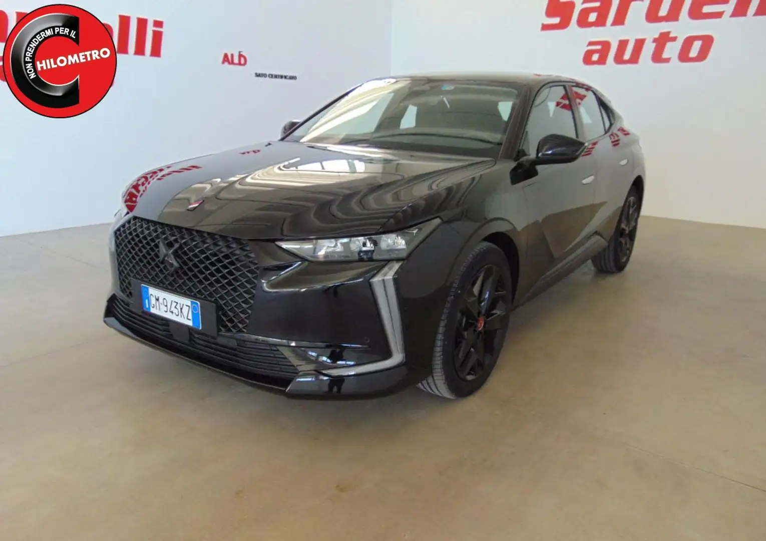 DS Automobiles DS 4 BlueHDi 130 aut. Performance Line Schwarz - 1