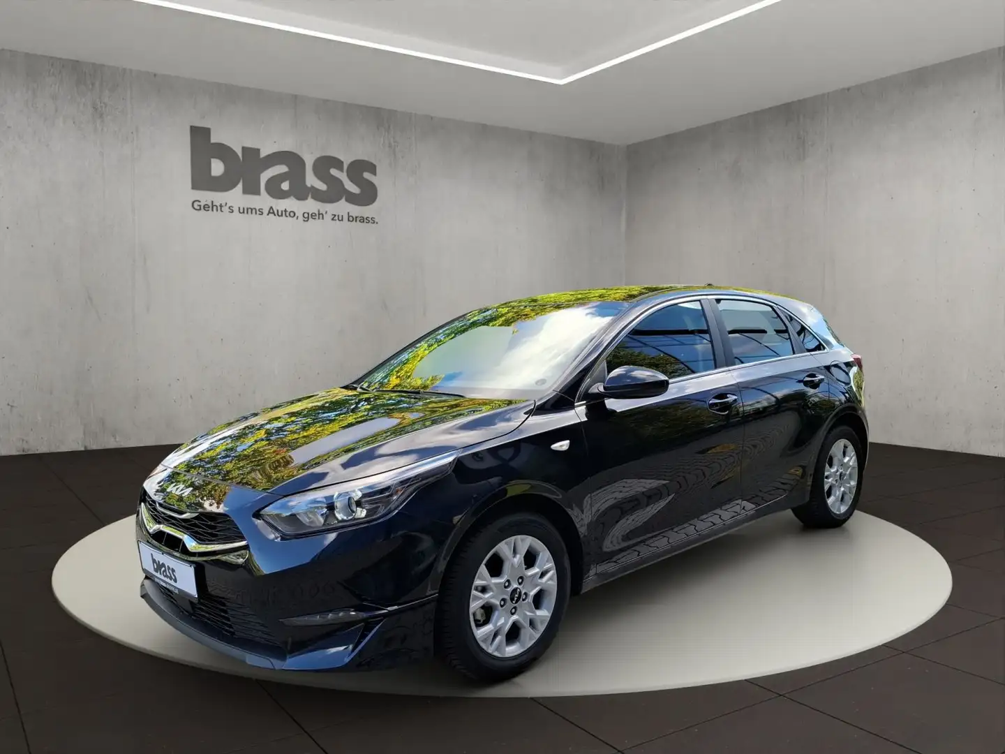 Kia Ceed / cee'd Ceed 1.5 T-GDI 140 DCT7 Vision STD (Navi) Schwarz - 1
