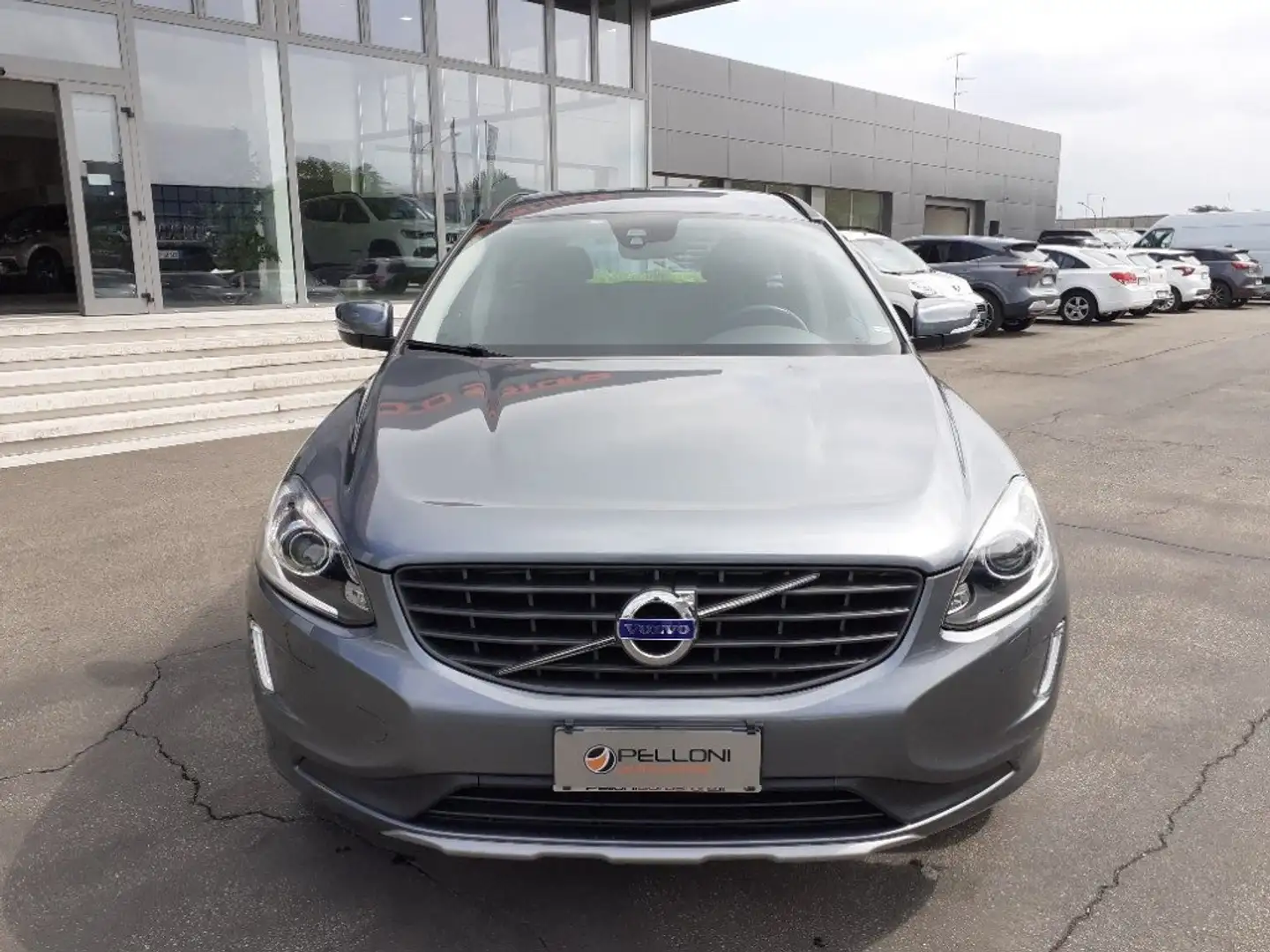 Volvo XC60 D4 AWD Geartronic 1°PROP - GARANZIA - KM CERTIFIC - 2