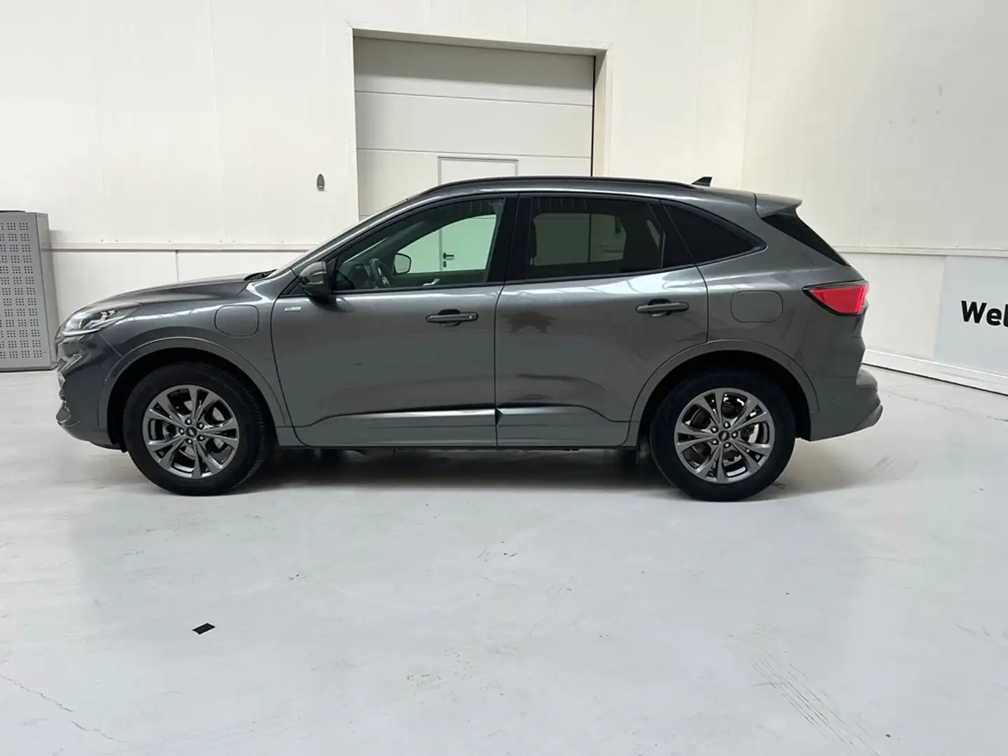 Ford Kuga * PHEV  - Automaat  * Gris - 2
