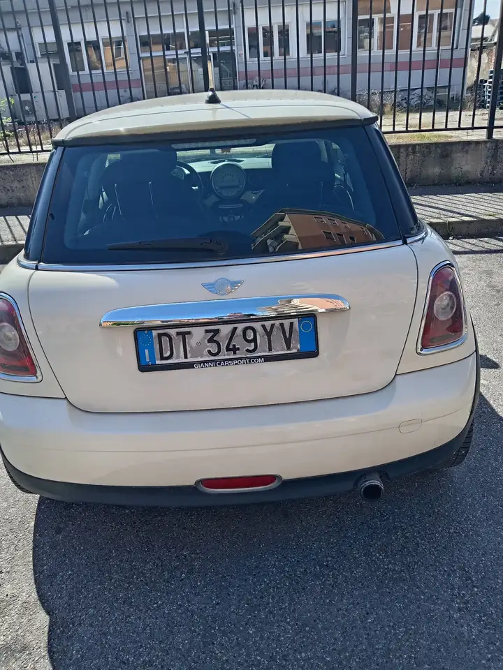MINI One 3 porte, foto 2