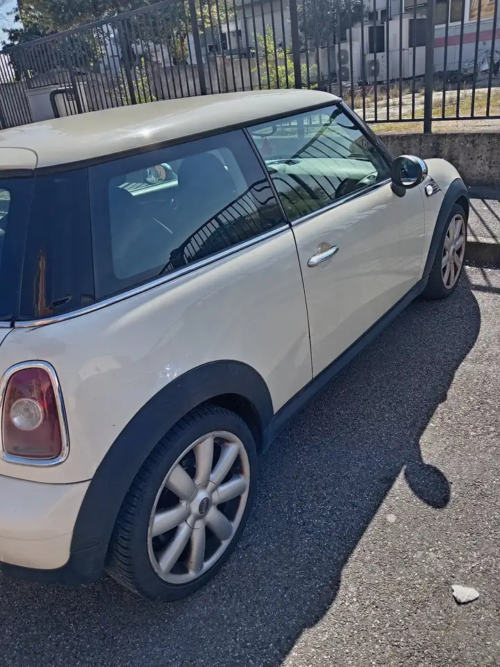 MINI One 3 porte, foto 3