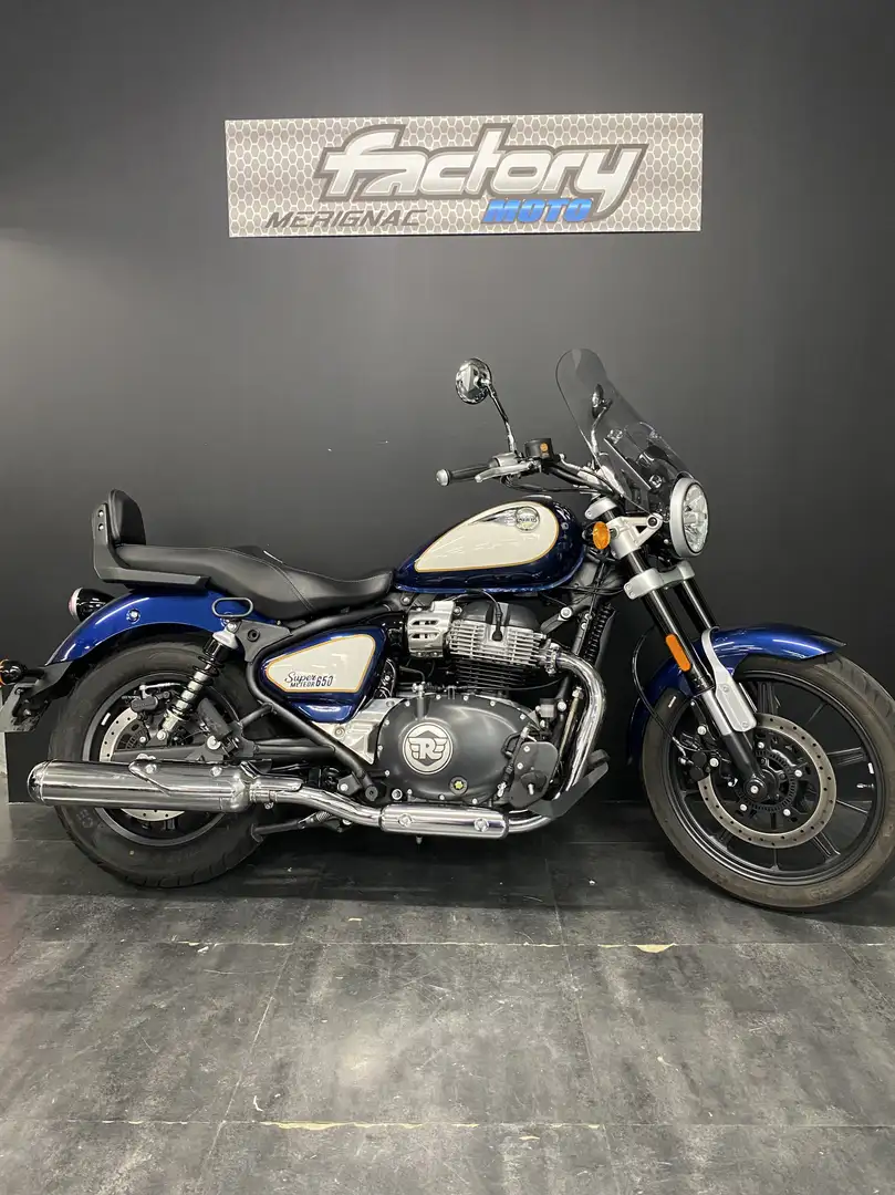 Royal Enfield Super Meteor 650 Blue - 1