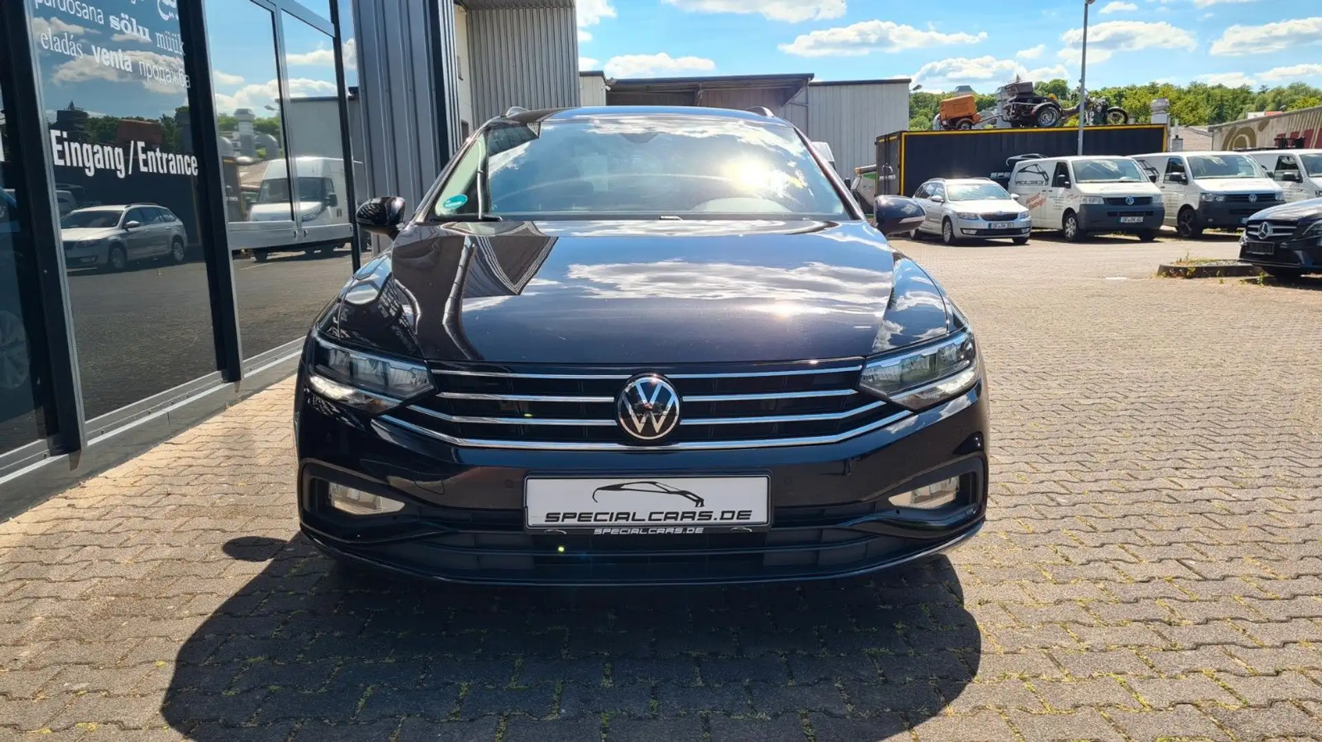 Volkswagen Passat Variant Basis1.5 TSi DSG - ACC - WINTER - Negro - 2