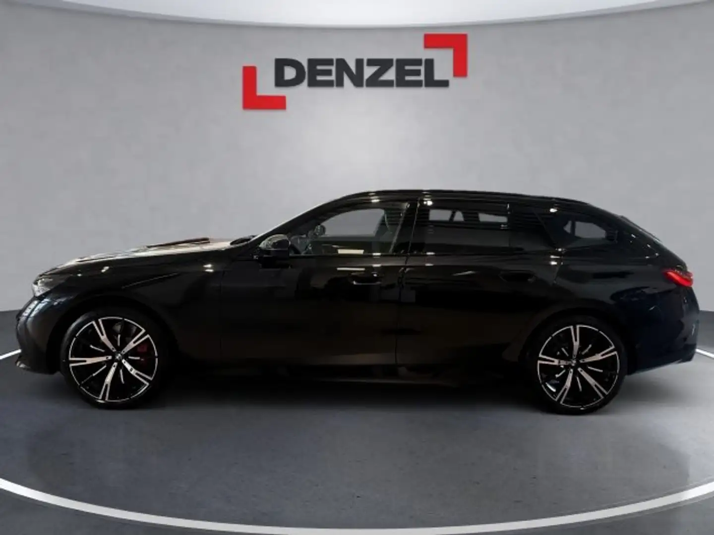 BMW i5 xDrive40 Touring Schwarz - 2