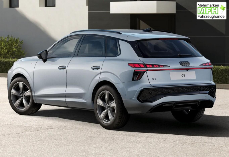 Audi Q3 S line 2xS Tech+ 19Z KlimaP OptikP Privacy eHK ... — photo 2