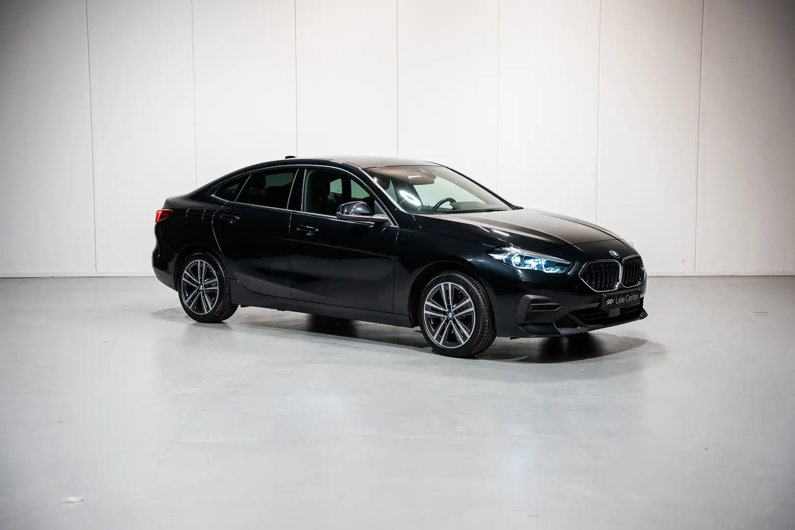 BMW 216 Gran Coupé / Navi / Leder / Automaat Zwart - 1