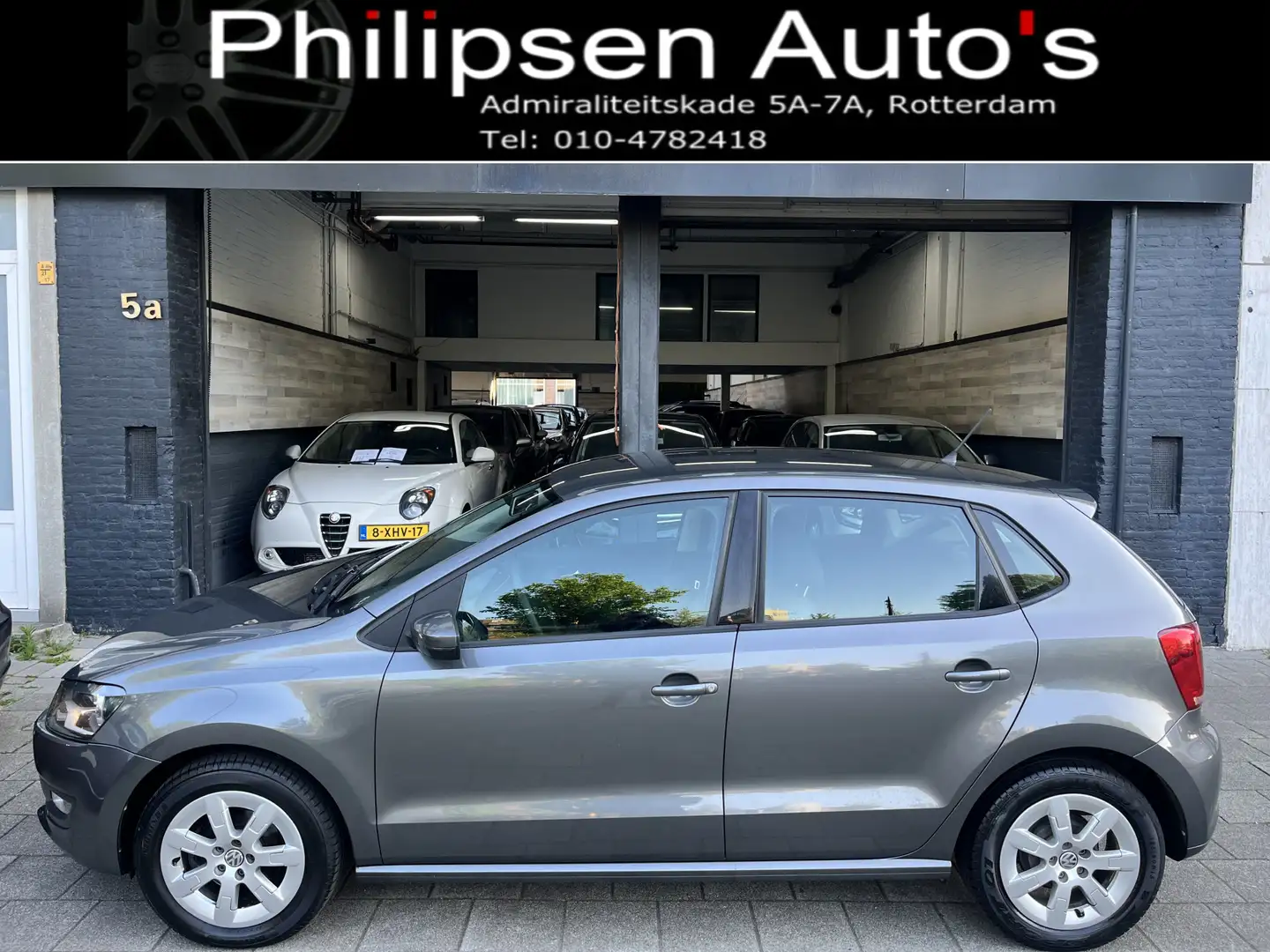 Volkswagen Polo 1.4-16V Comfortline 1e eig. Grijs - 2