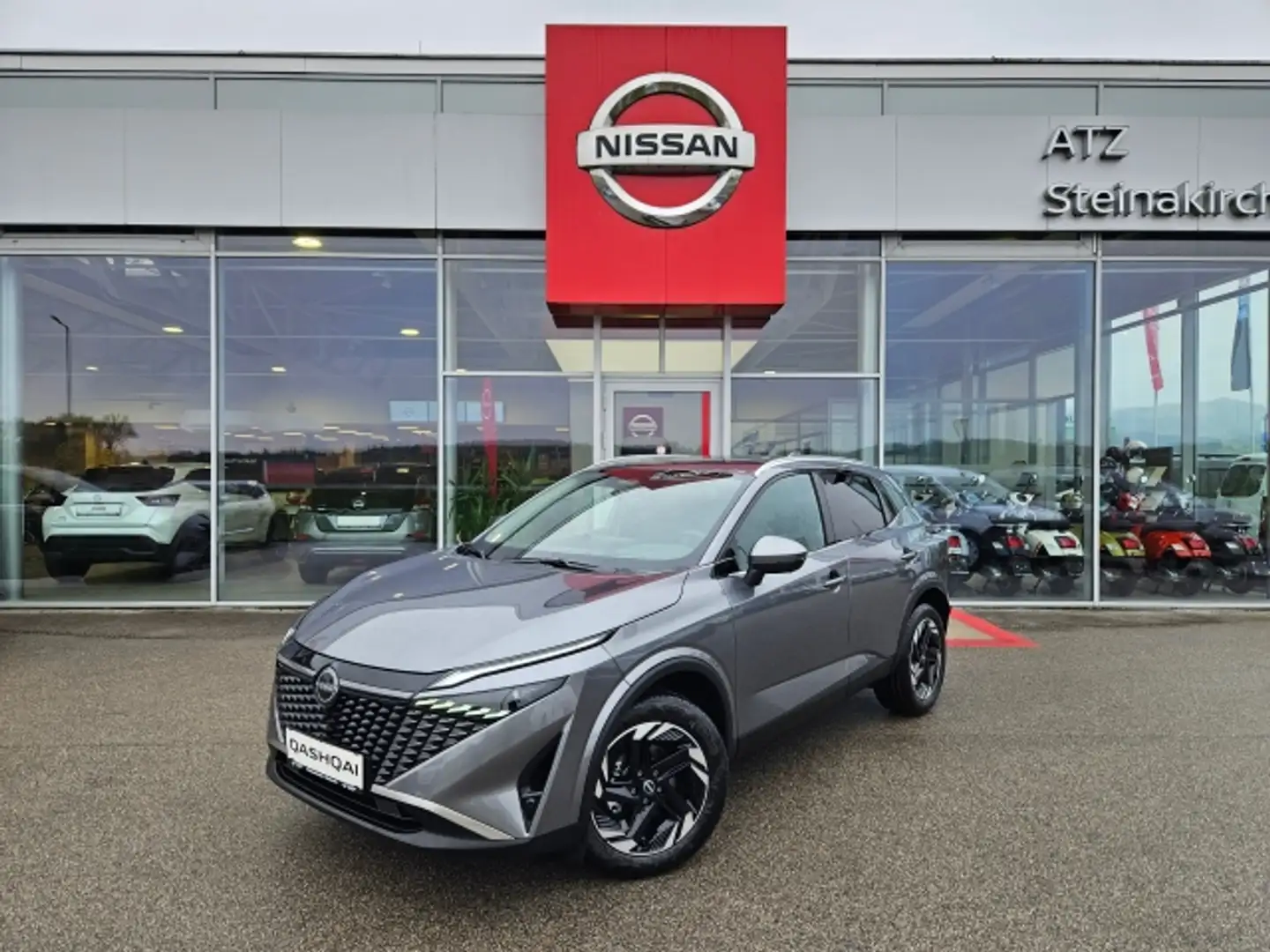 Nissan Qashqai N-CONNECTA+ 1.3DIG-T 158PS XTRONIC*ATZ Bonus 1.00 Grau - 1